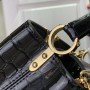 LV Handbag M94227