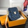 LV Handbag M95348