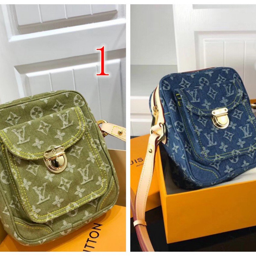 LV Handbag M95348
