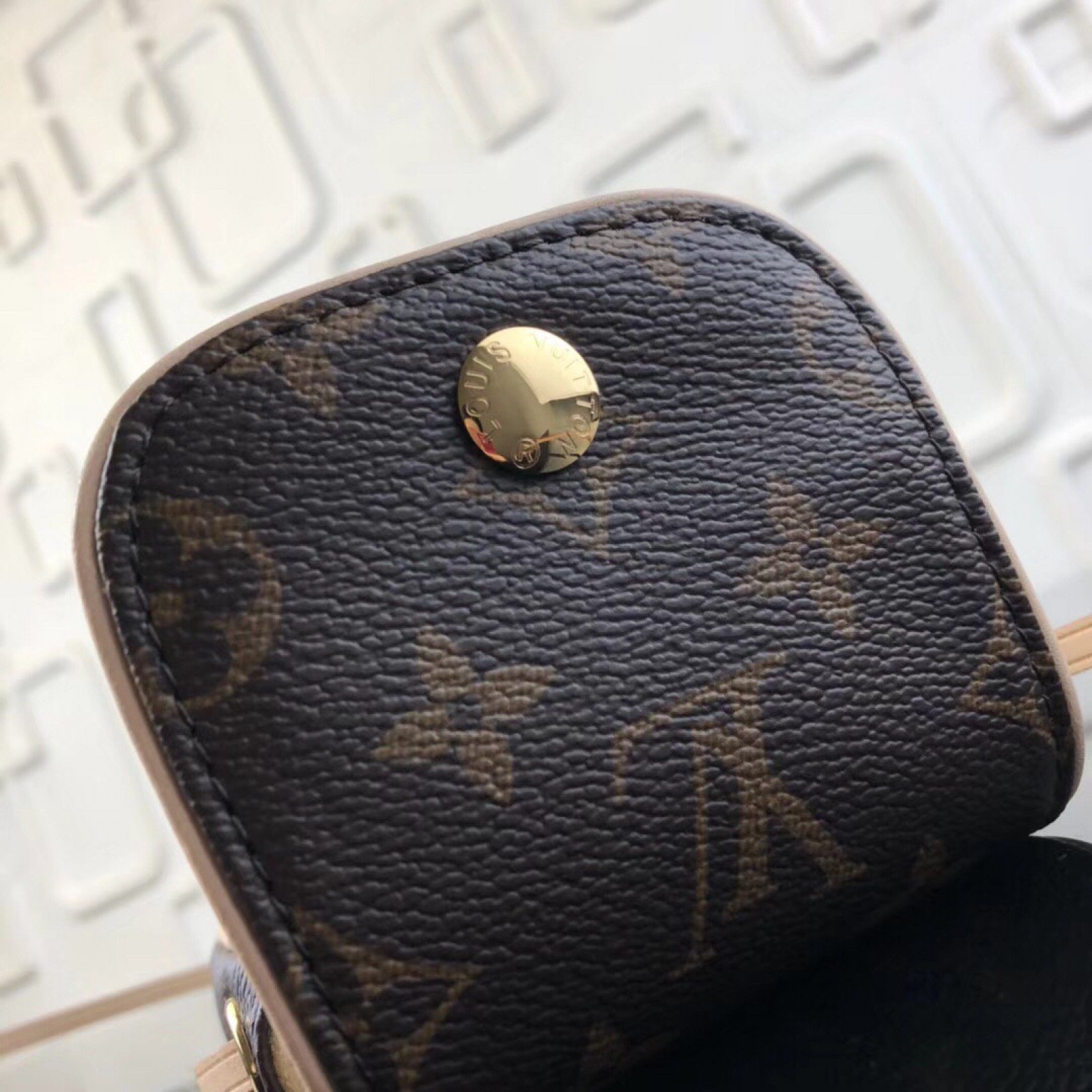 LV Handbag MINI 80919D