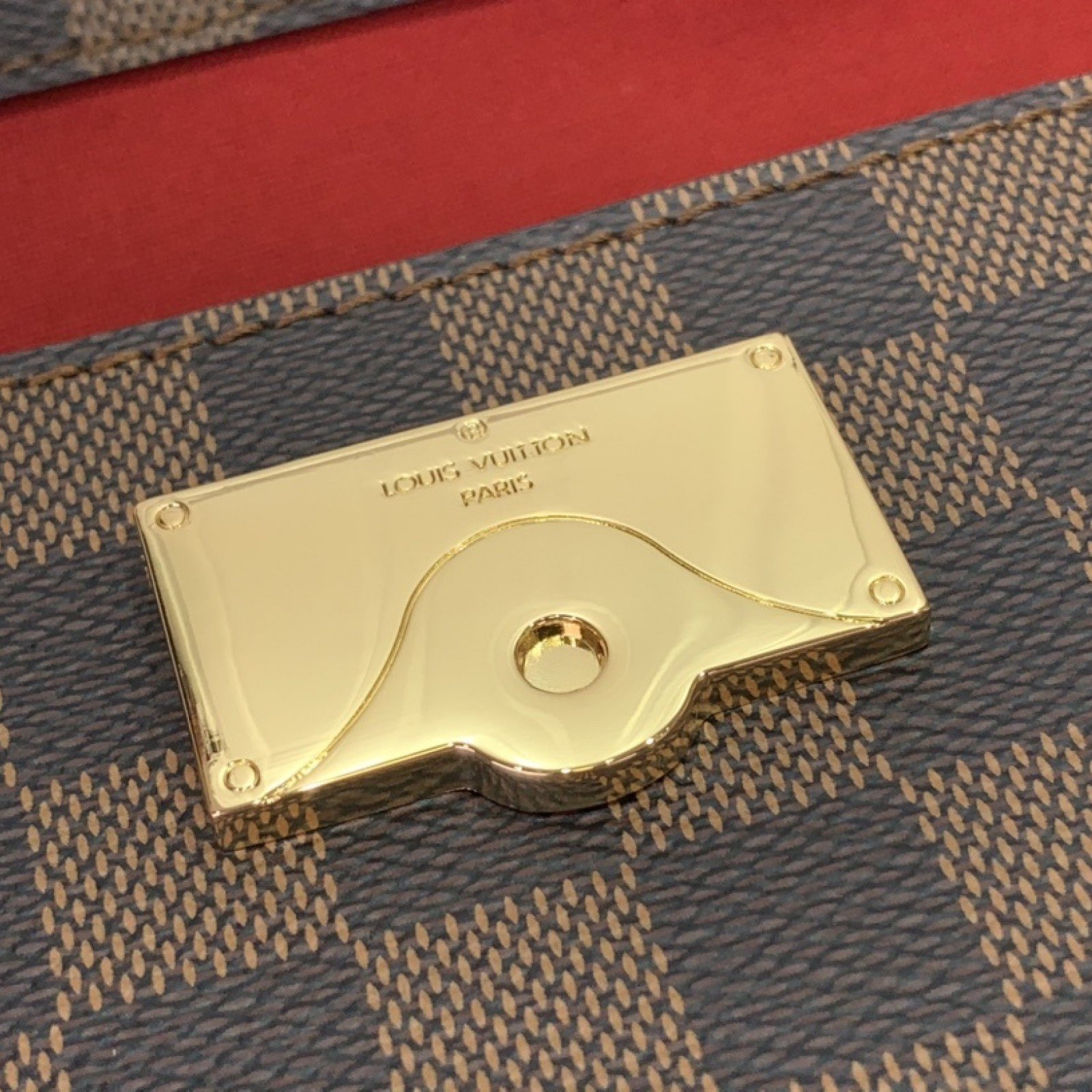 LV Handbag N00097