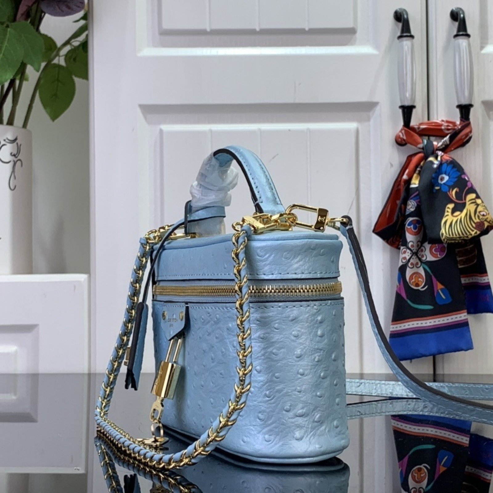 LV Handbag N85820