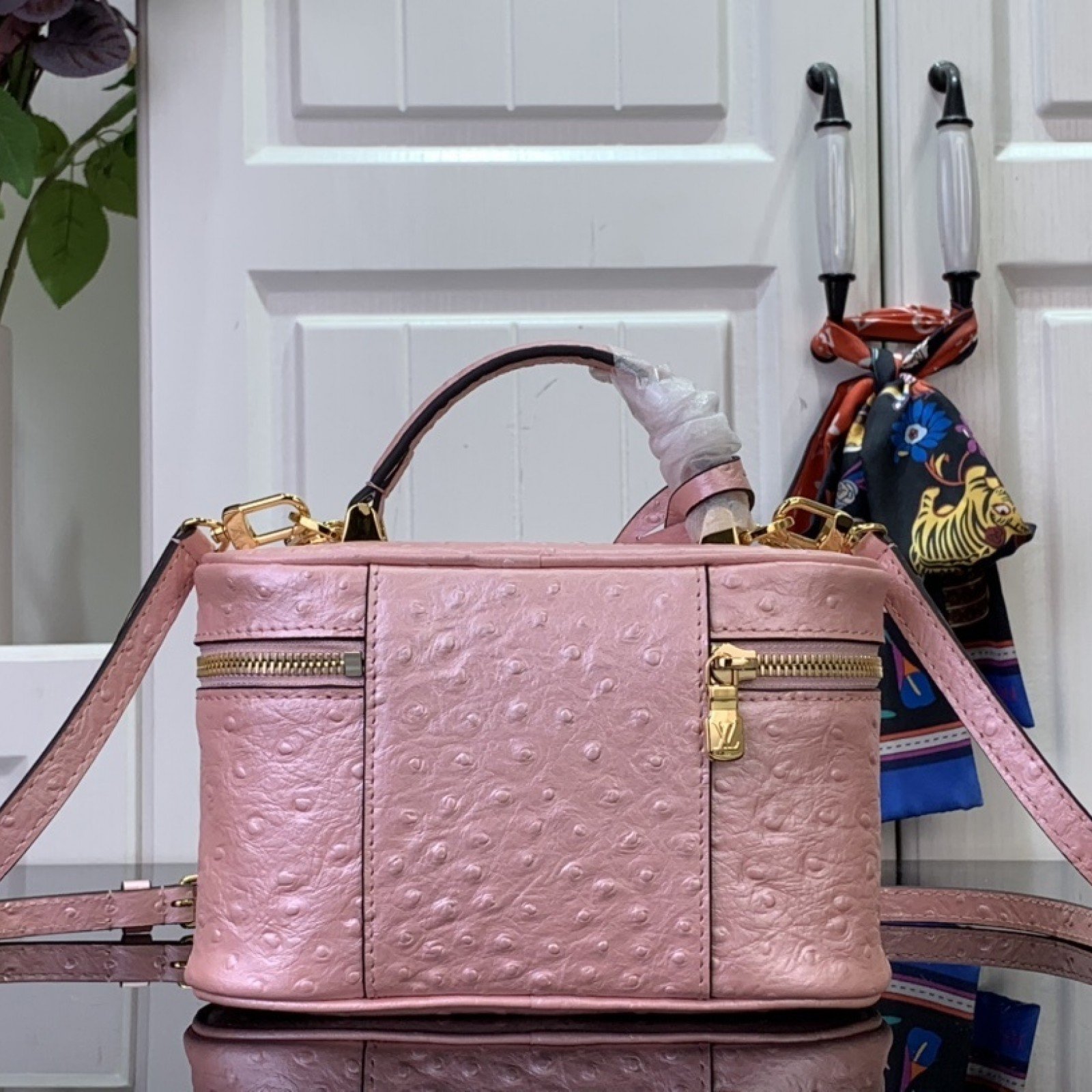 LV Handbag N85820
