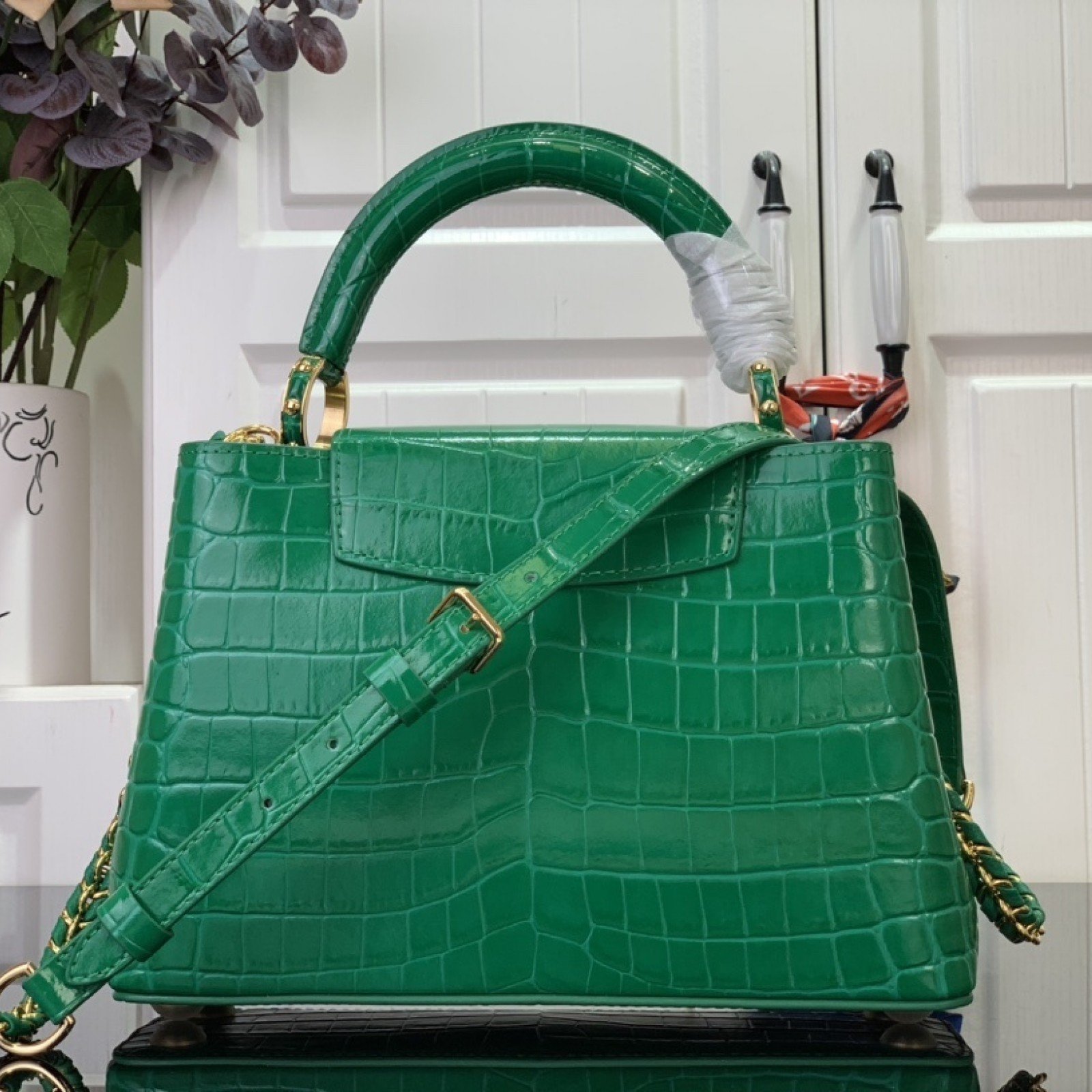 LV Handbag N93419