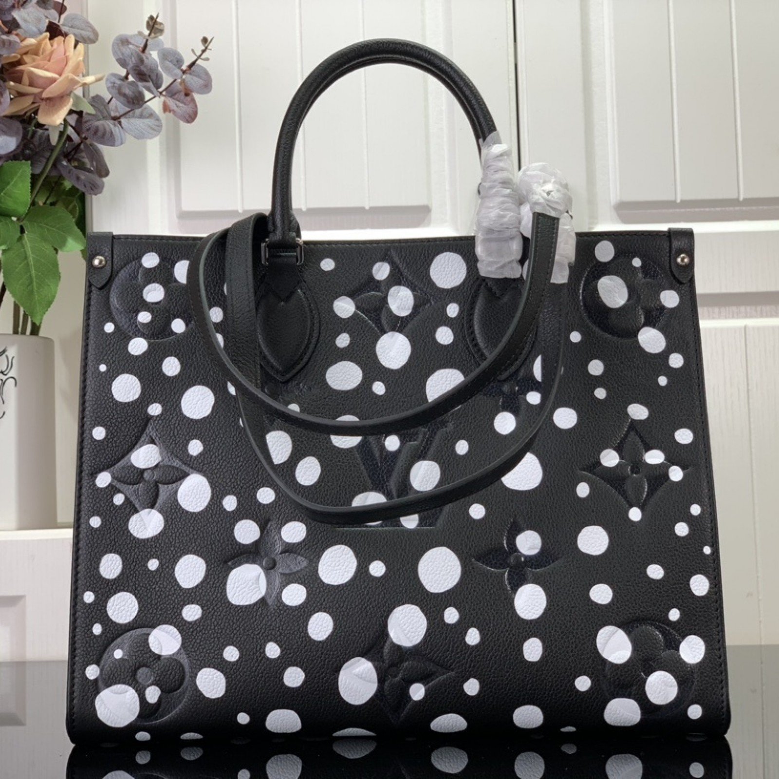 LV Handbag m46389N1