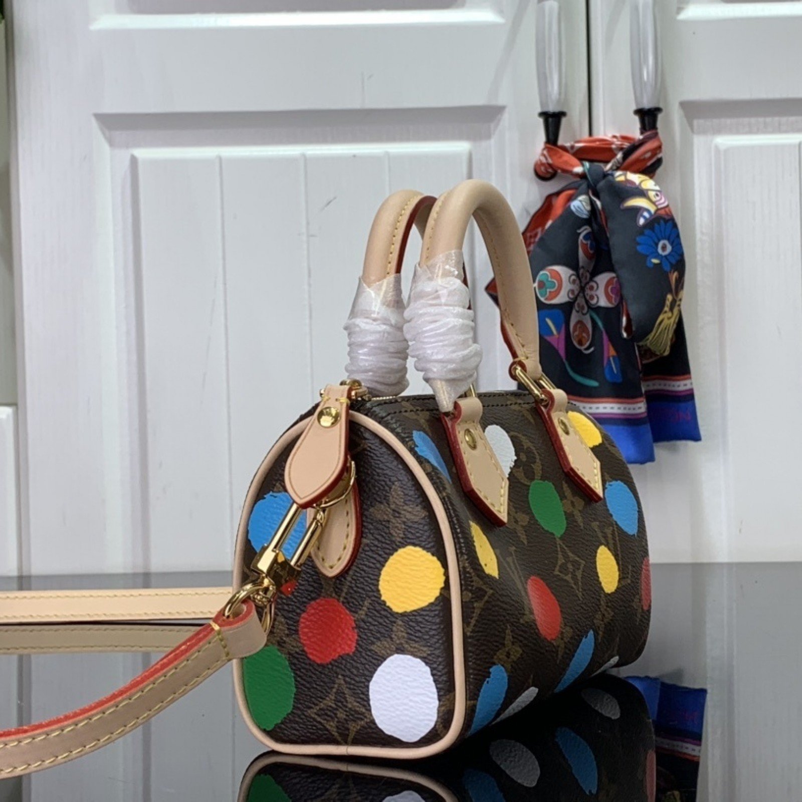 LV Handbag m81979