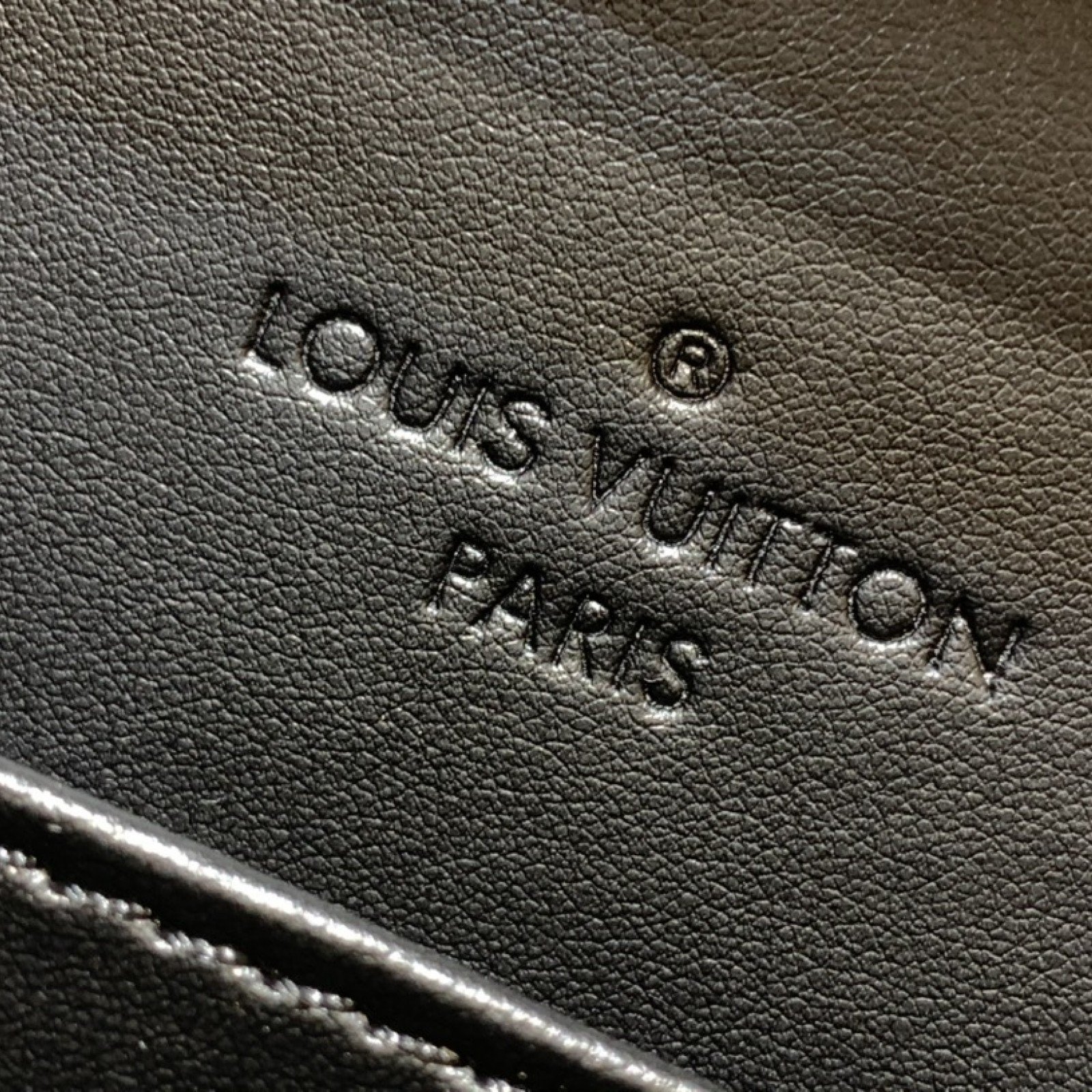 LV Handle Trunk N00059