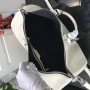 LV Holdall M30235