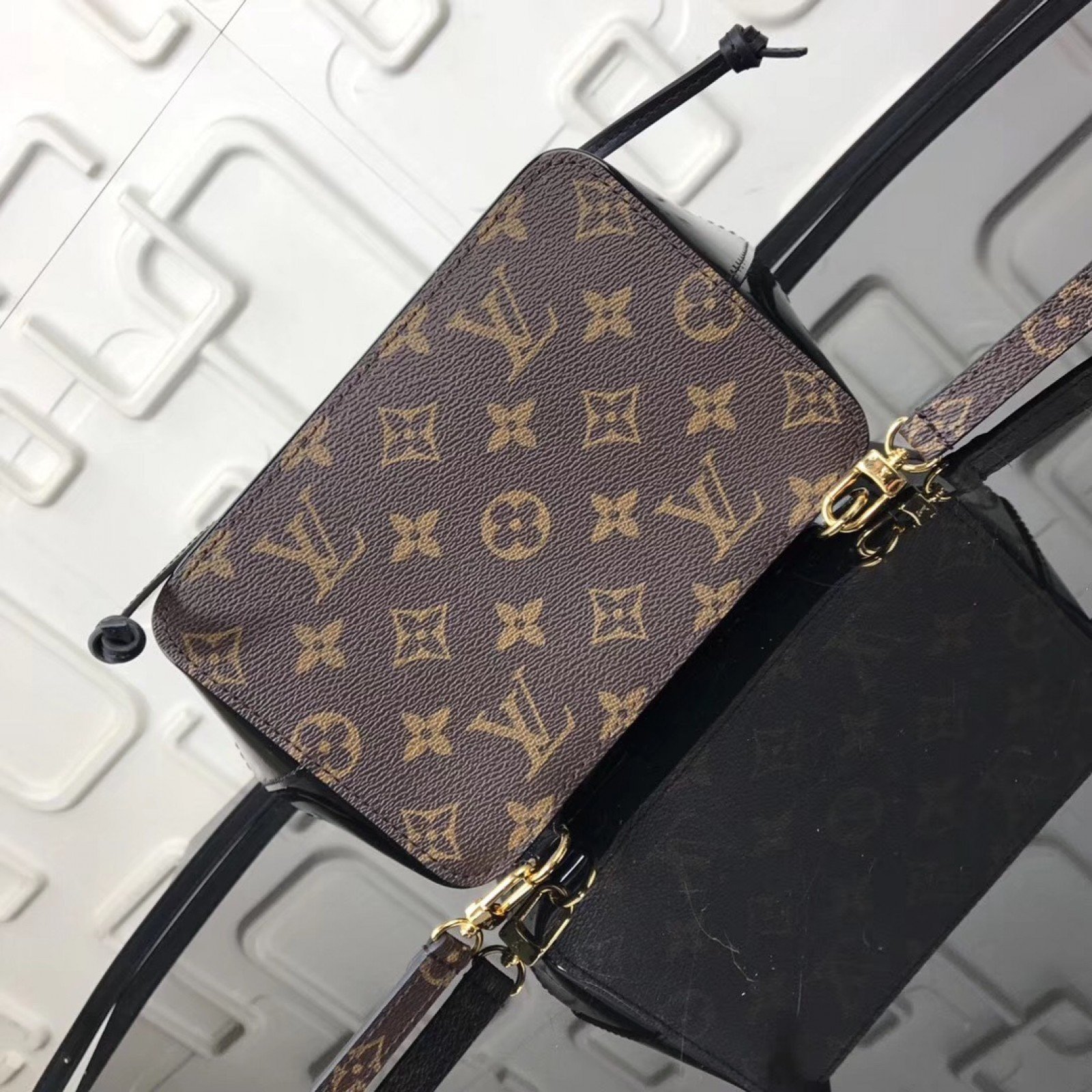 LV Hot Springs Backpack M53545