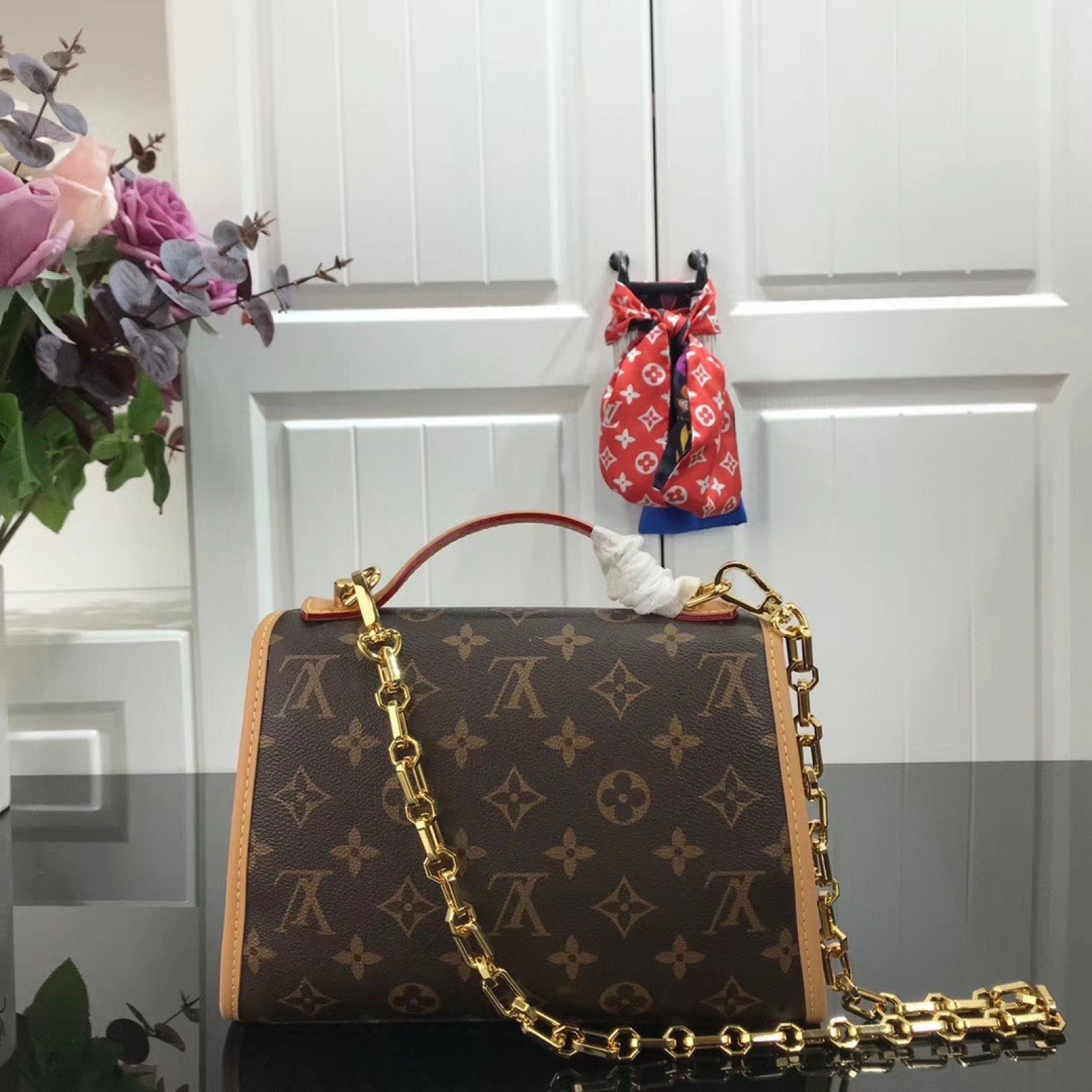 LV IVY BAG M51123