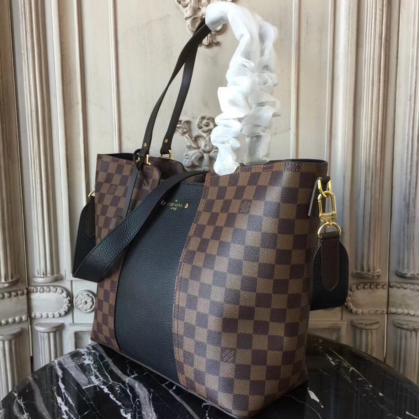 LV JERSEY Bag M44041