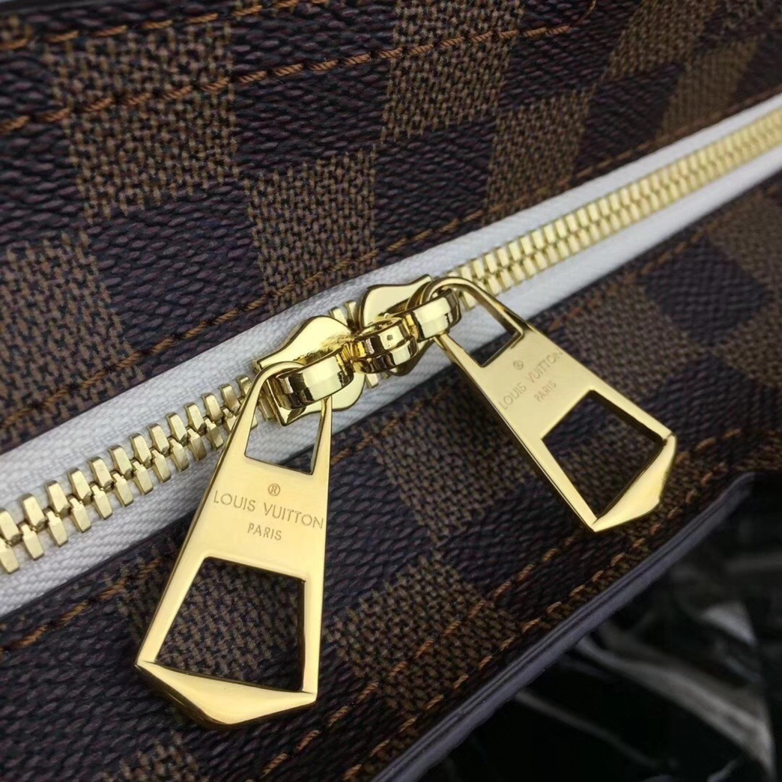 LV JERSEY Bag M44041