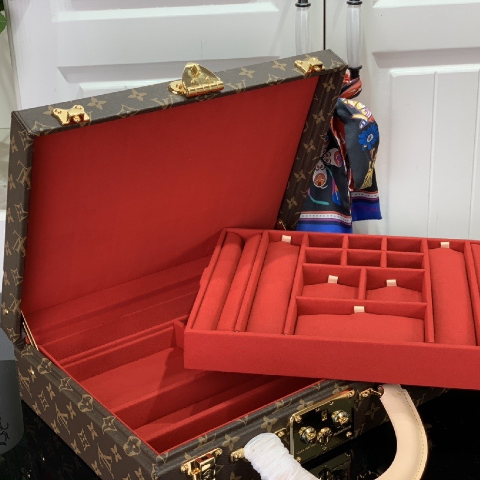 LV Jewelry box M20076