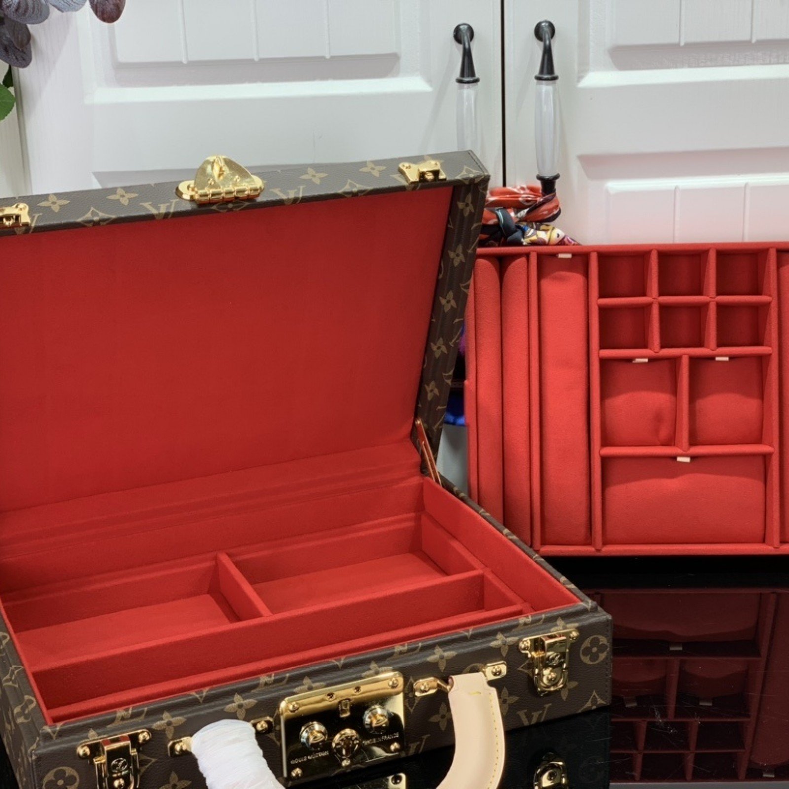 LV Jewelry box M20076
