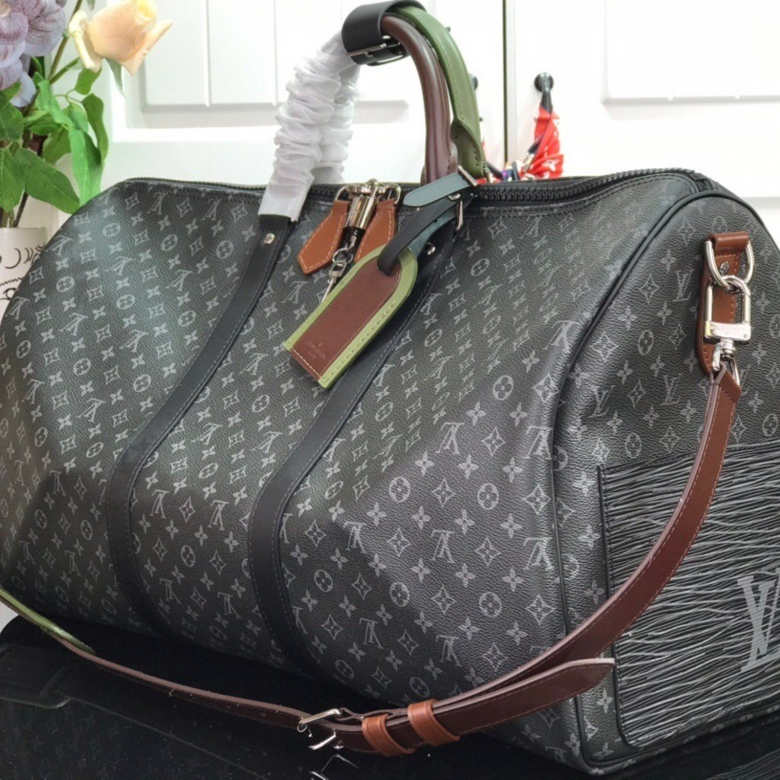 LV KEEPALL 50 BANDOULIERE M58669HZ