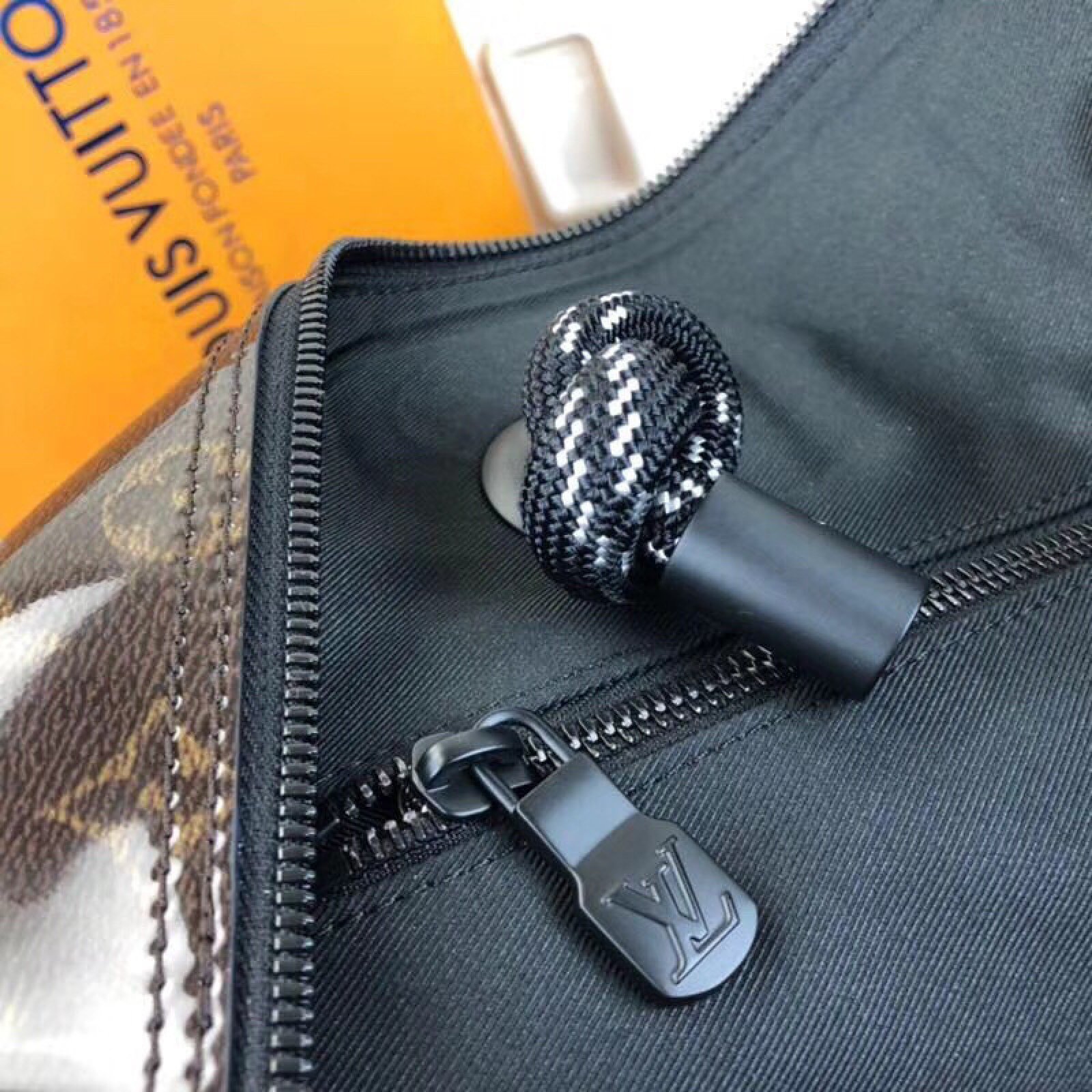 LV KEEPALL 50 M43899