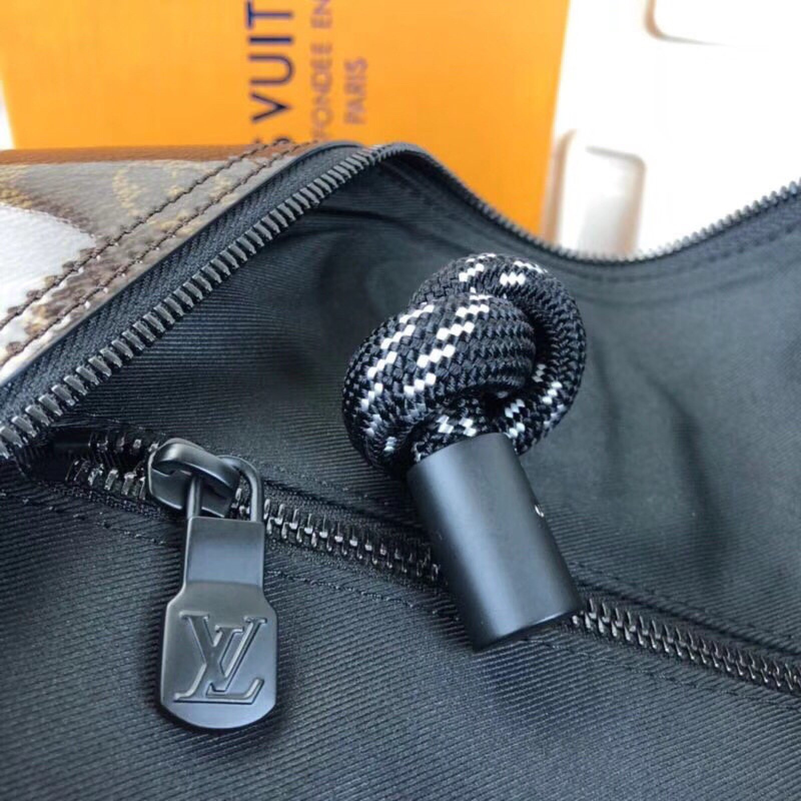 LV KEEPALL 50 M43899
