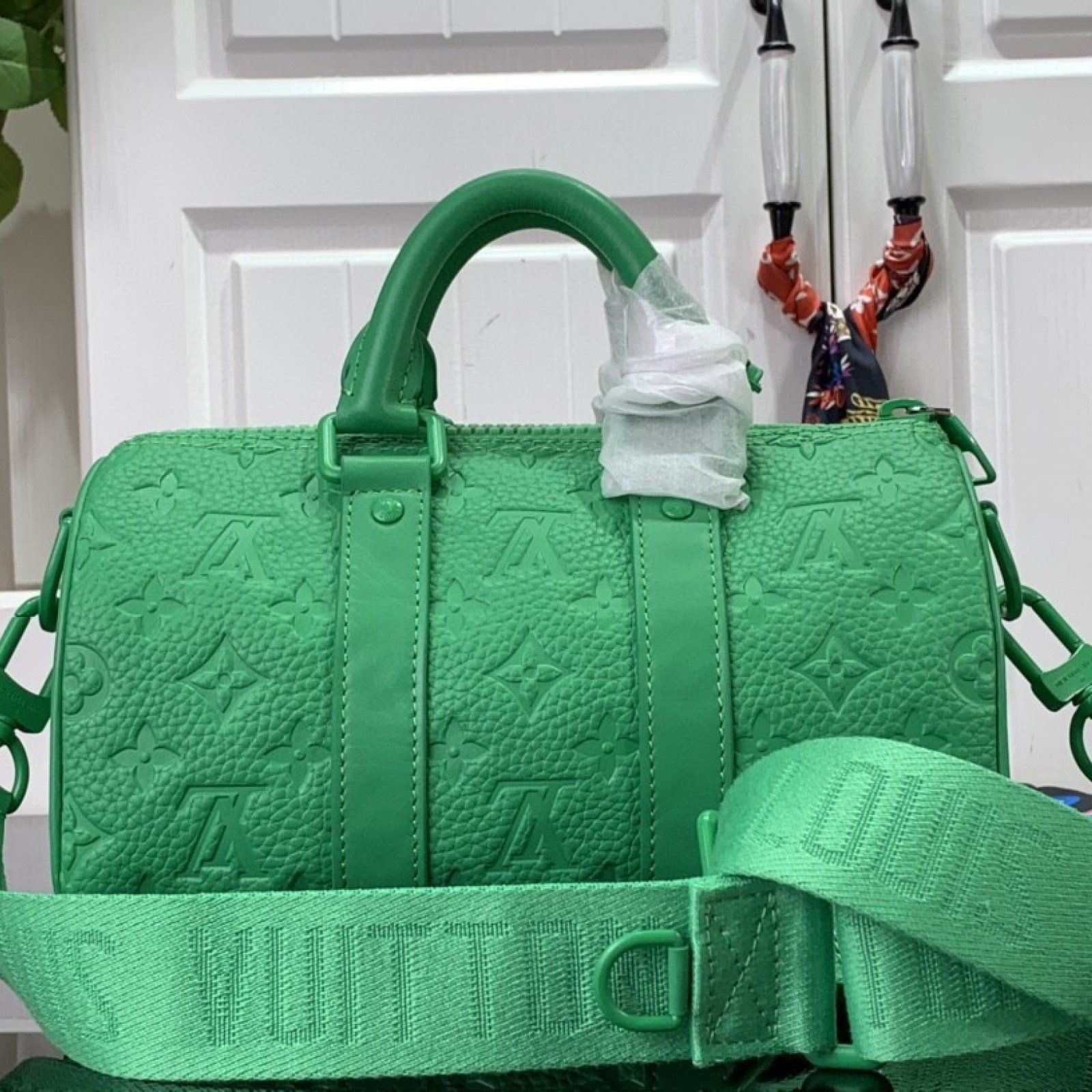 LV KEEPALL BANDOULIERE 25 M20929