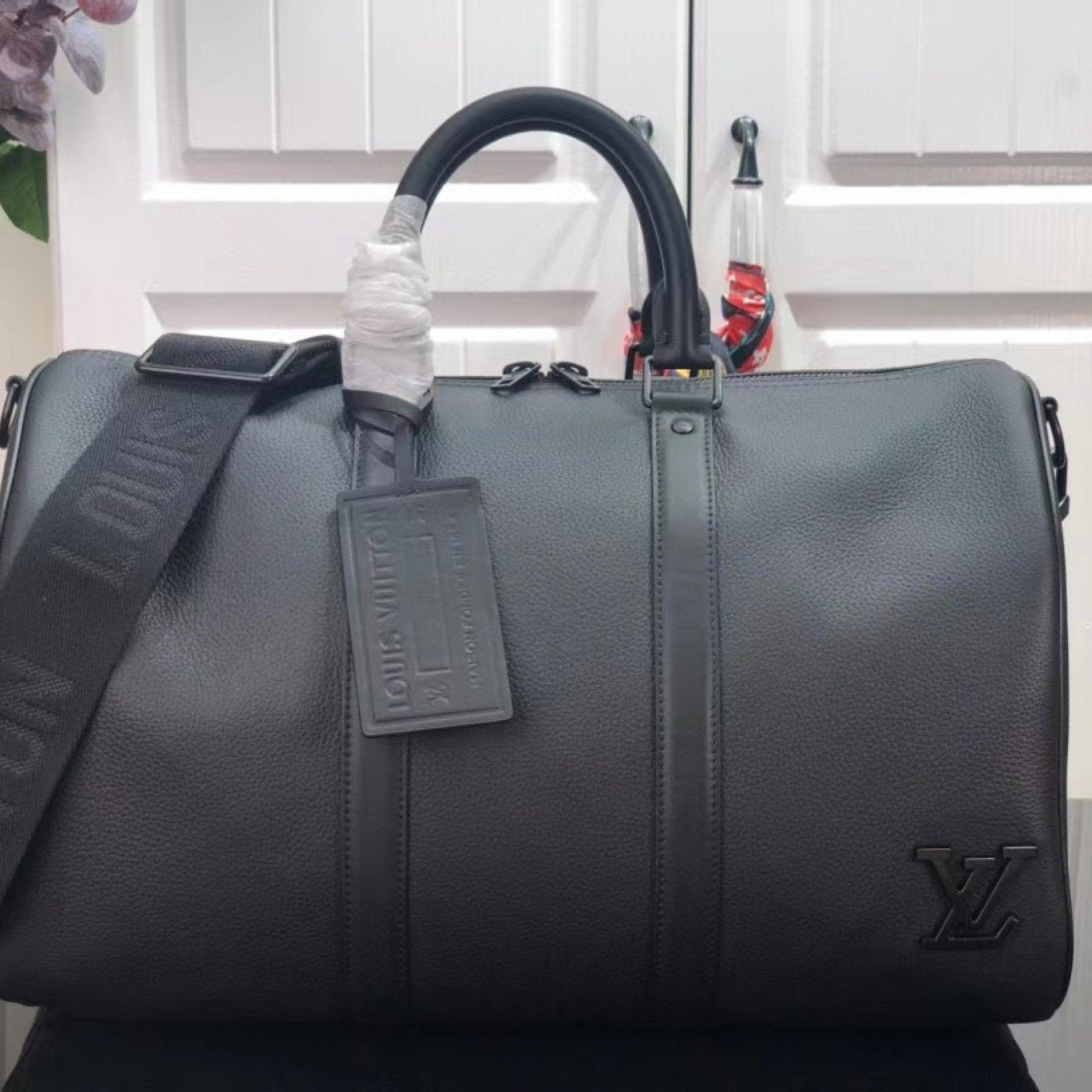 LV KEEPALL BANDOULIERE 40 M57088