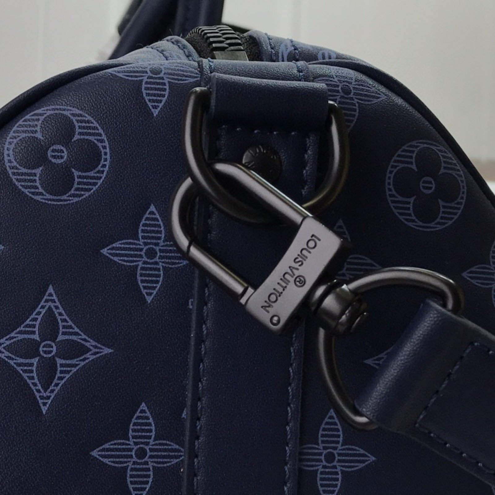LV KEEPALL BANDOULIERE 50 M45731