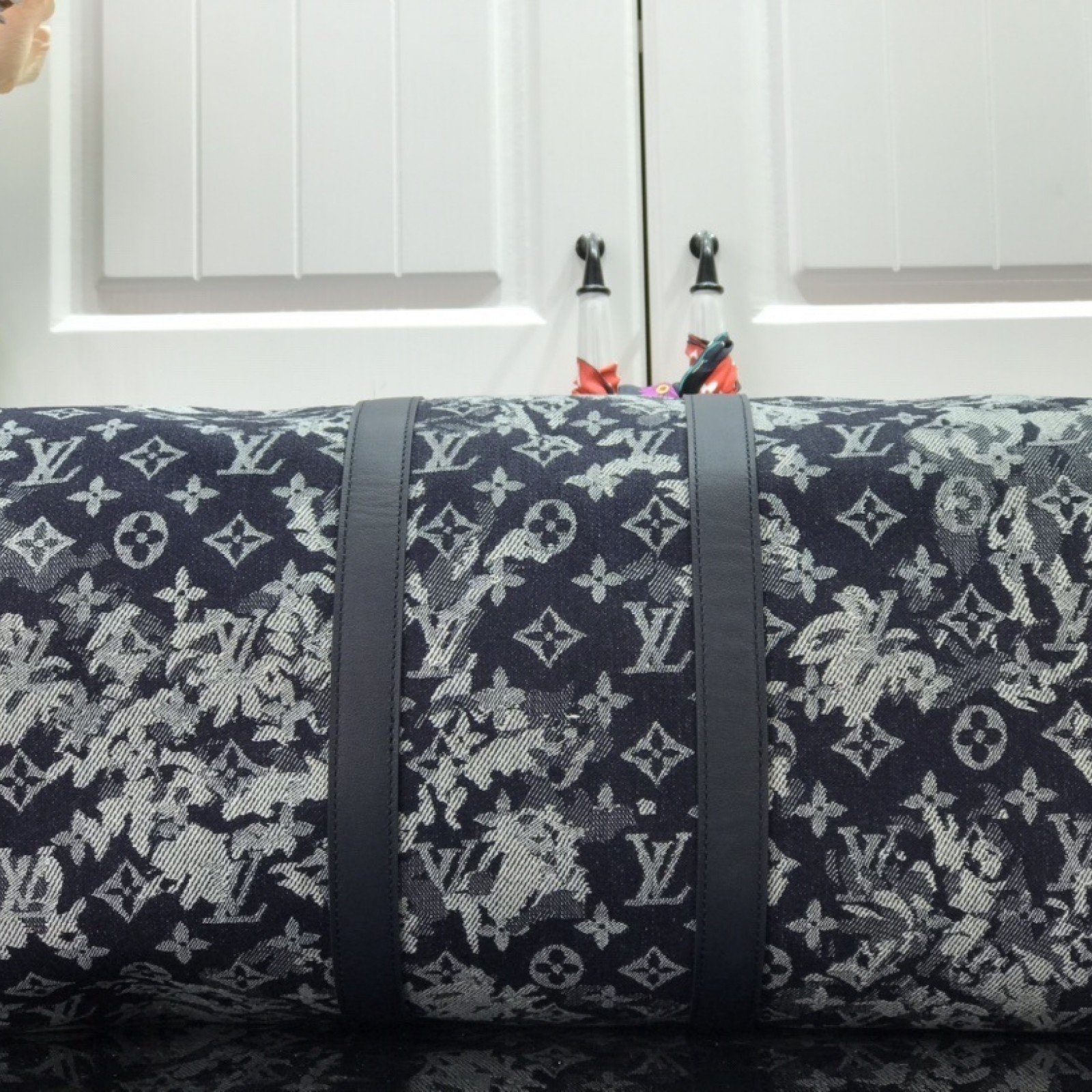 LV KEEPALL BANDOULIERE 50 M57285