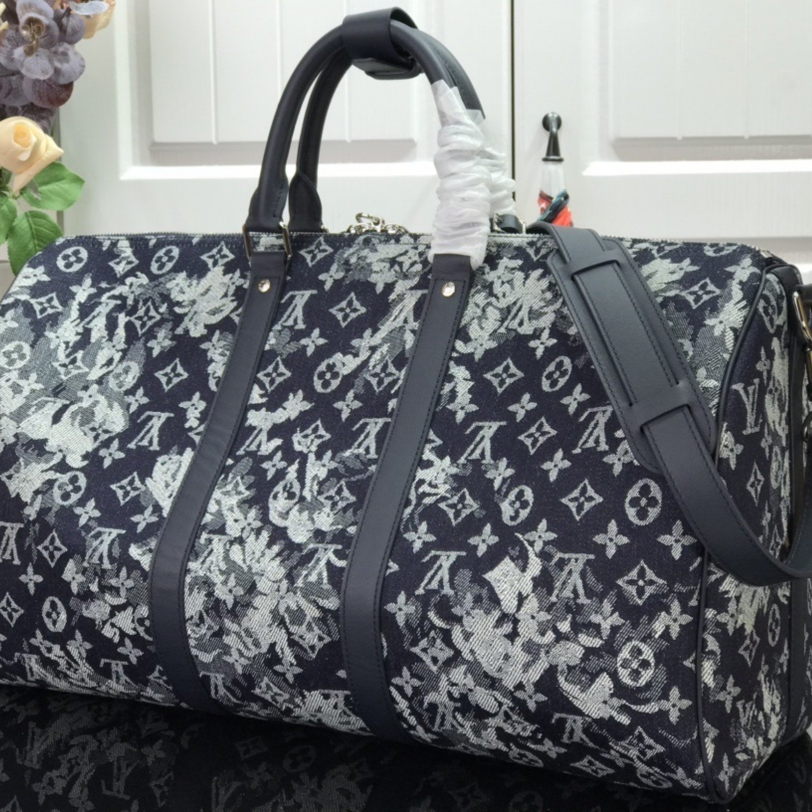 LV KEEPALL BANDOULIERE 50 M57285