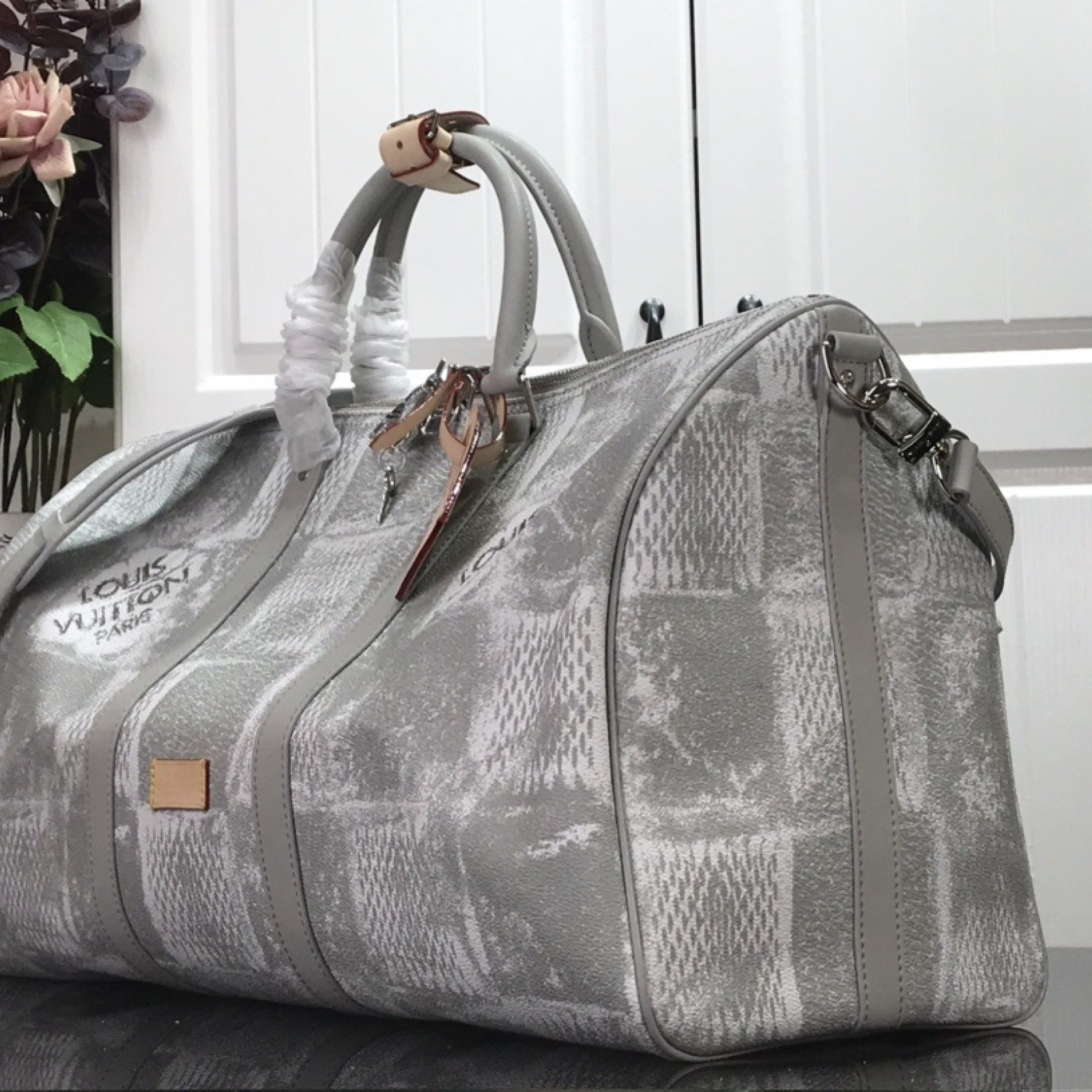 LV KEEPALL BANDOULIERE 50 N50069