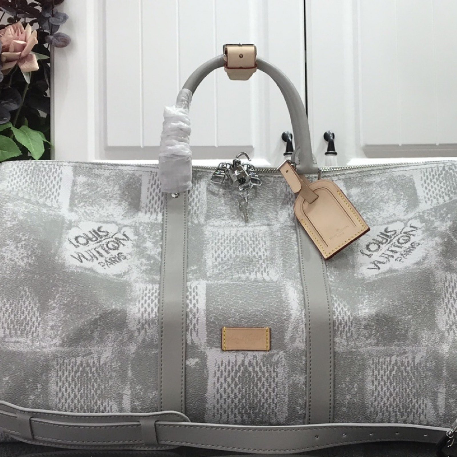 LV KEEPALL BANDOULIERE 50 N50069