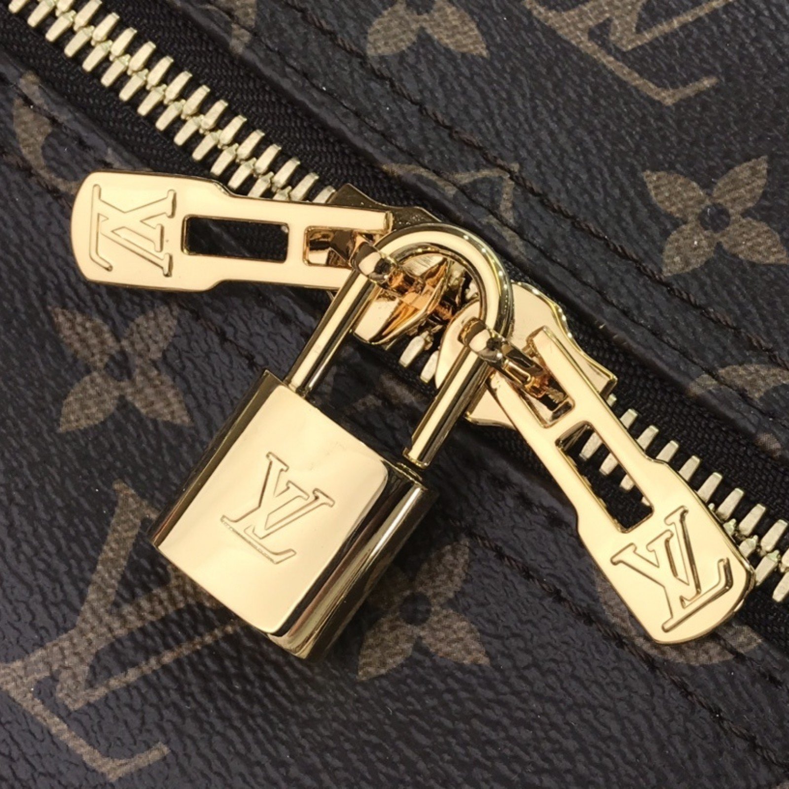 LV KEEPALL BANDOULIERE 55  M41414