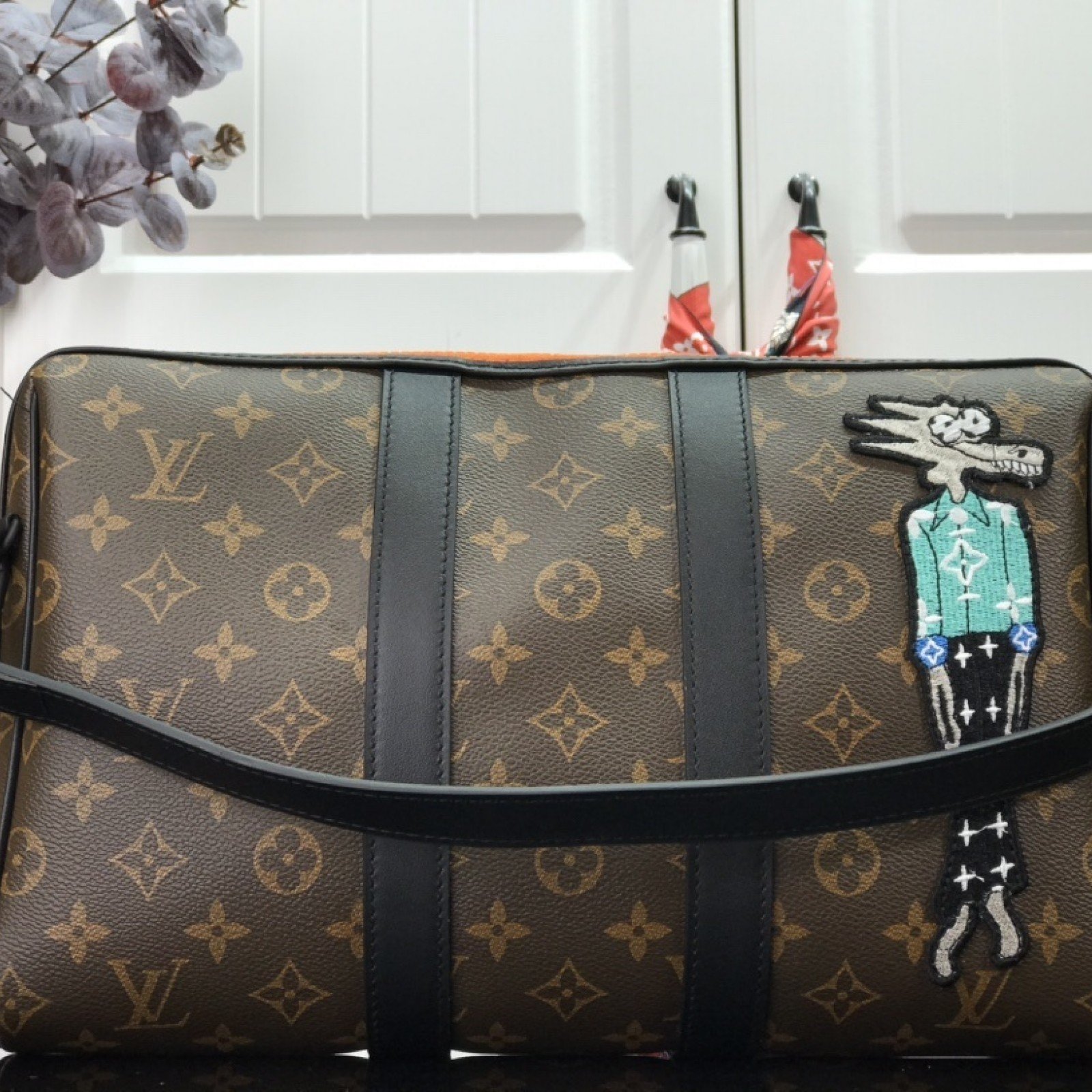 LV KEEPALL M80130L