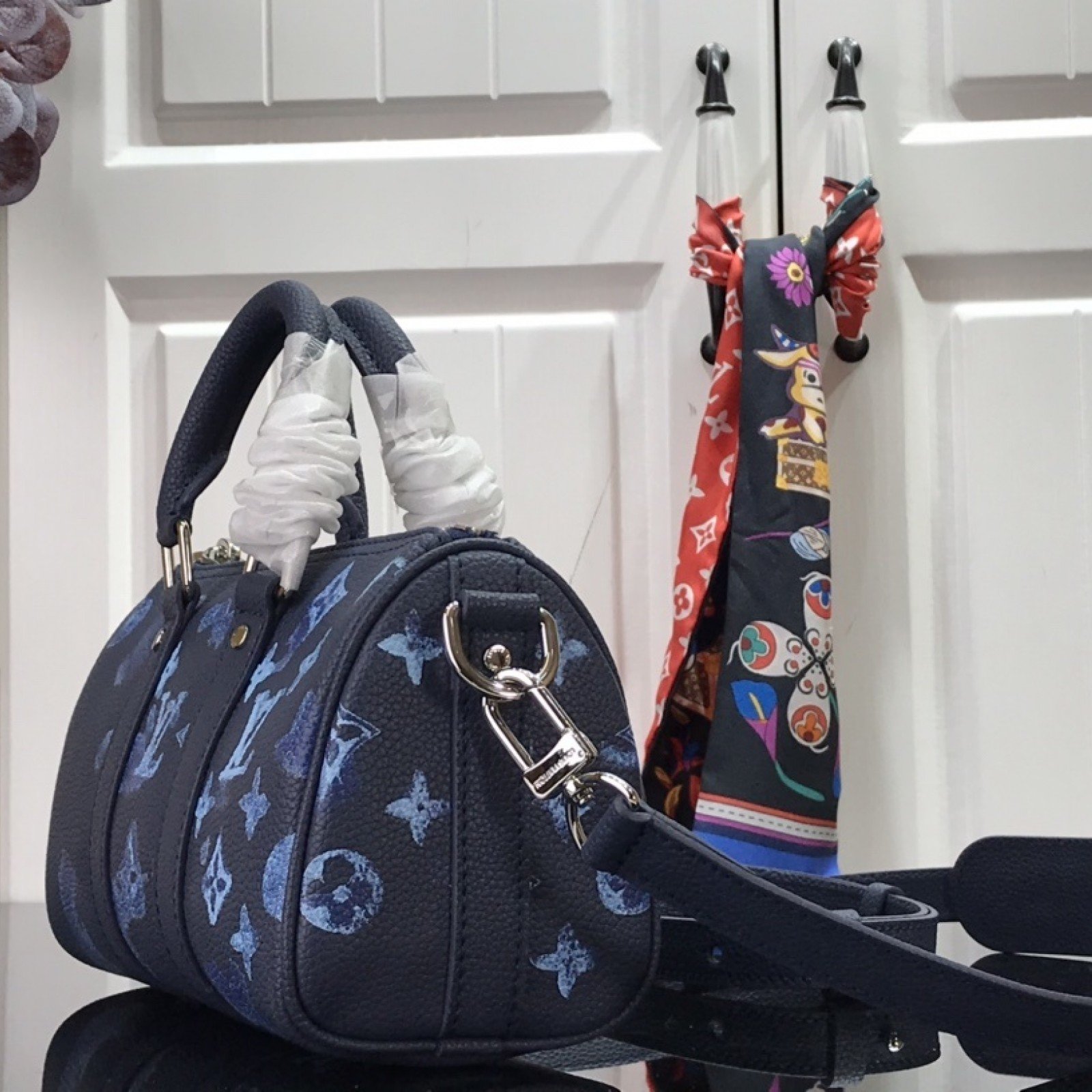 LV KEEPALL XS M57844