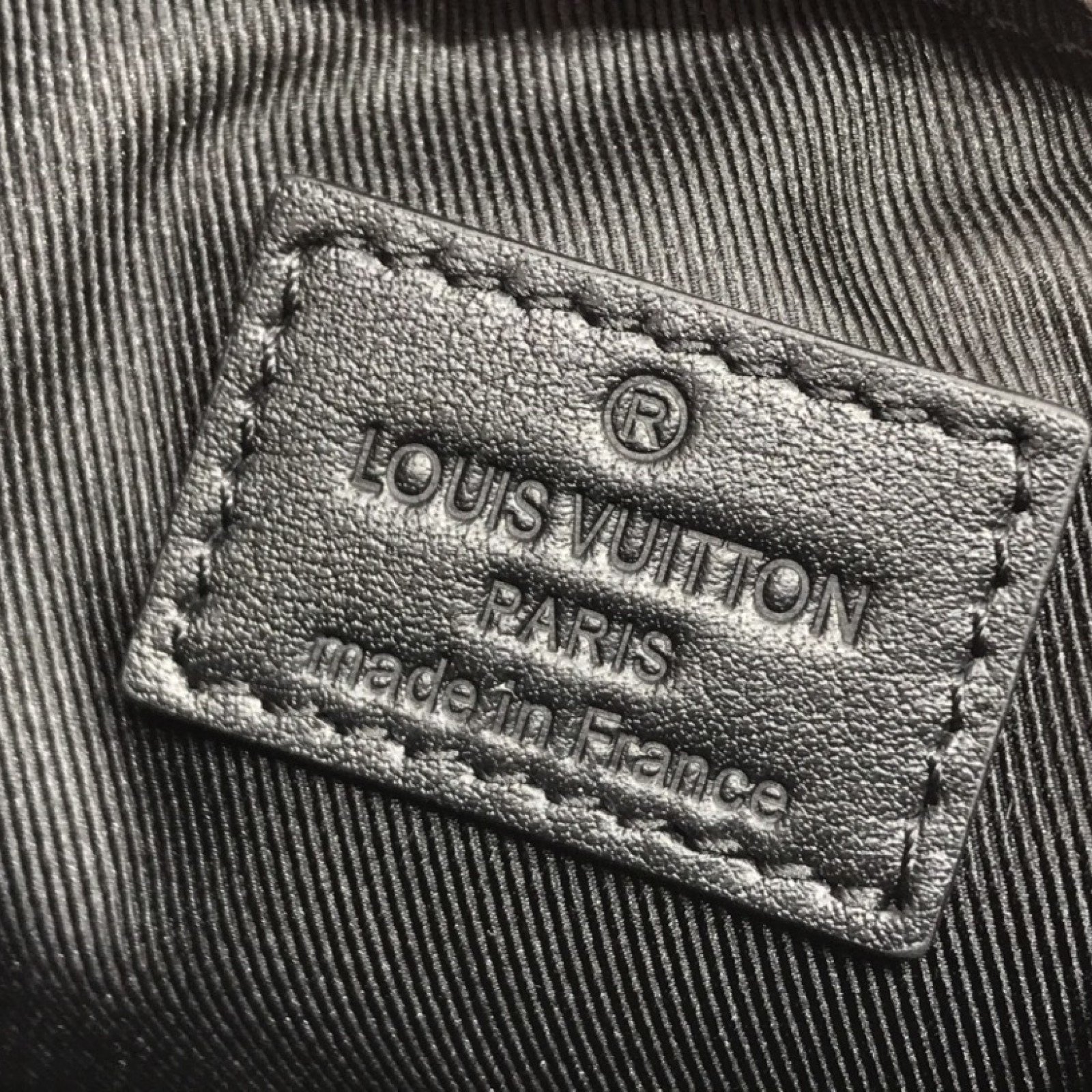 LV KEEPALL XS M57960