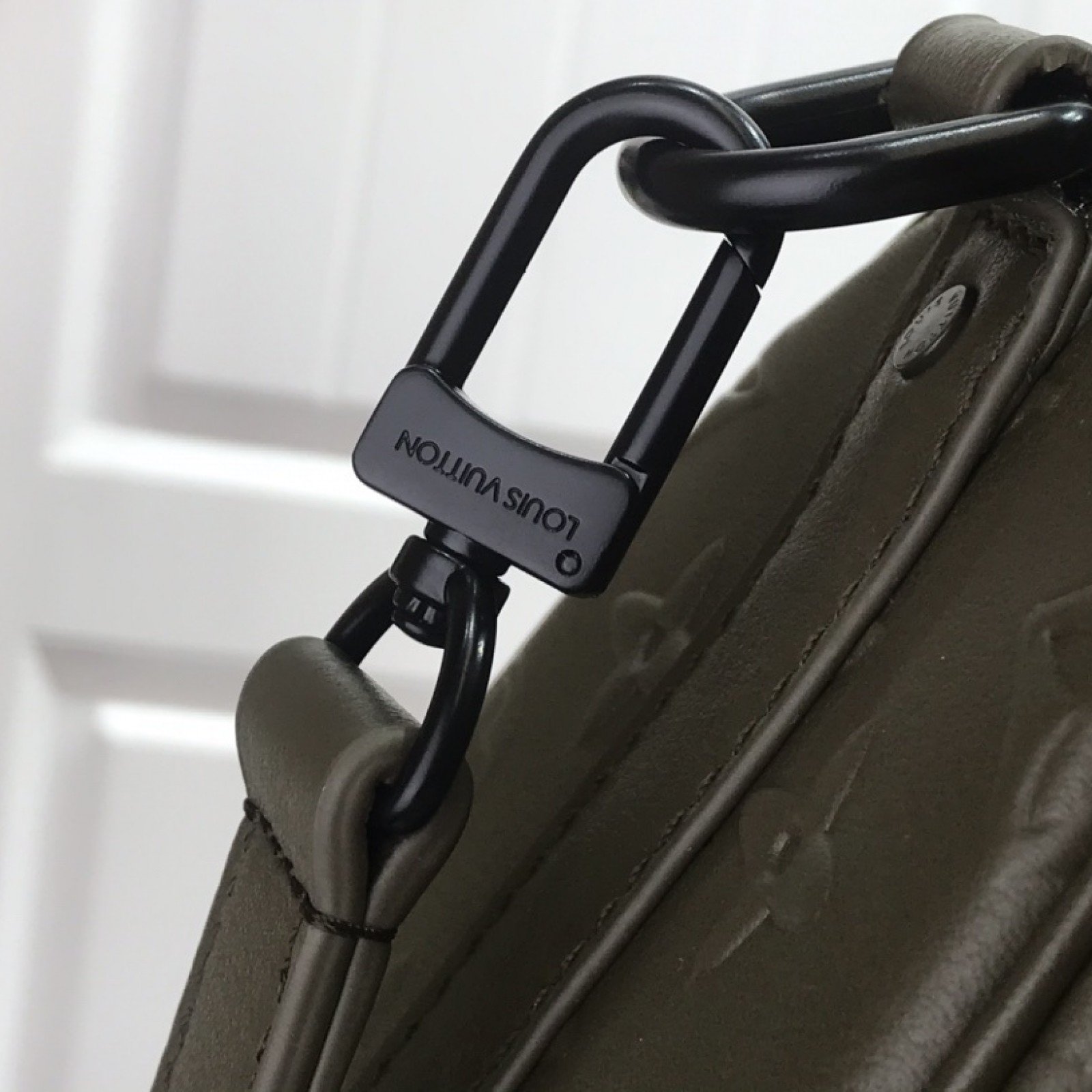 LV KEEPALL XS M57960