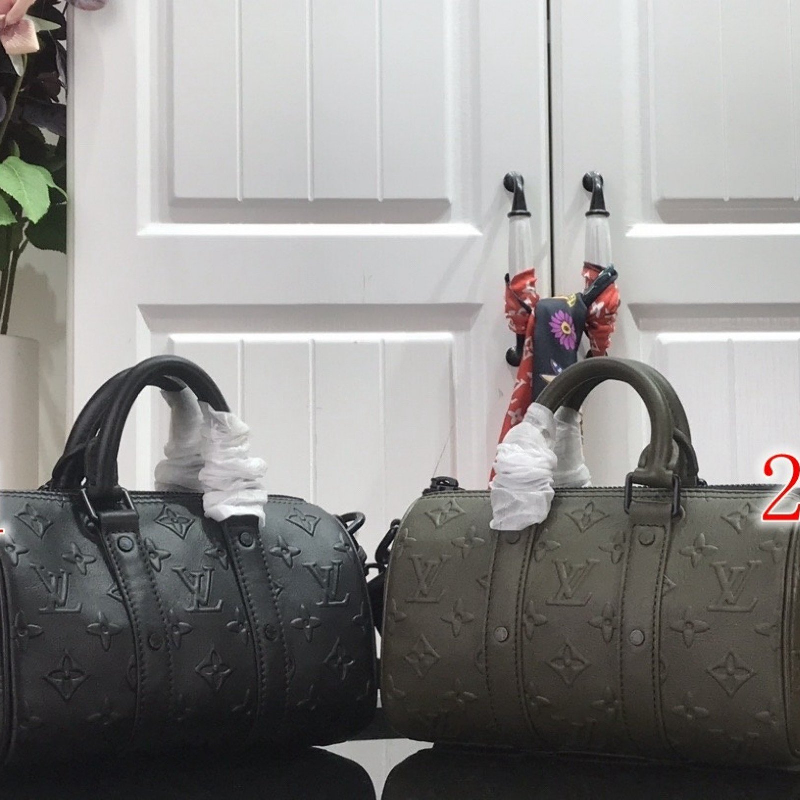 LV KEEPALL XS M57960