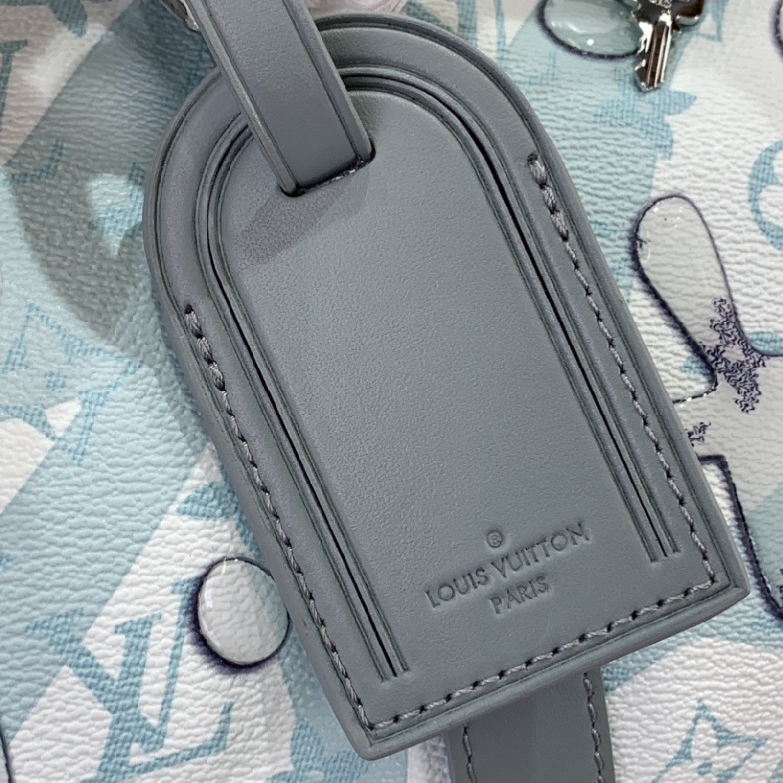 LV Keepall M22570