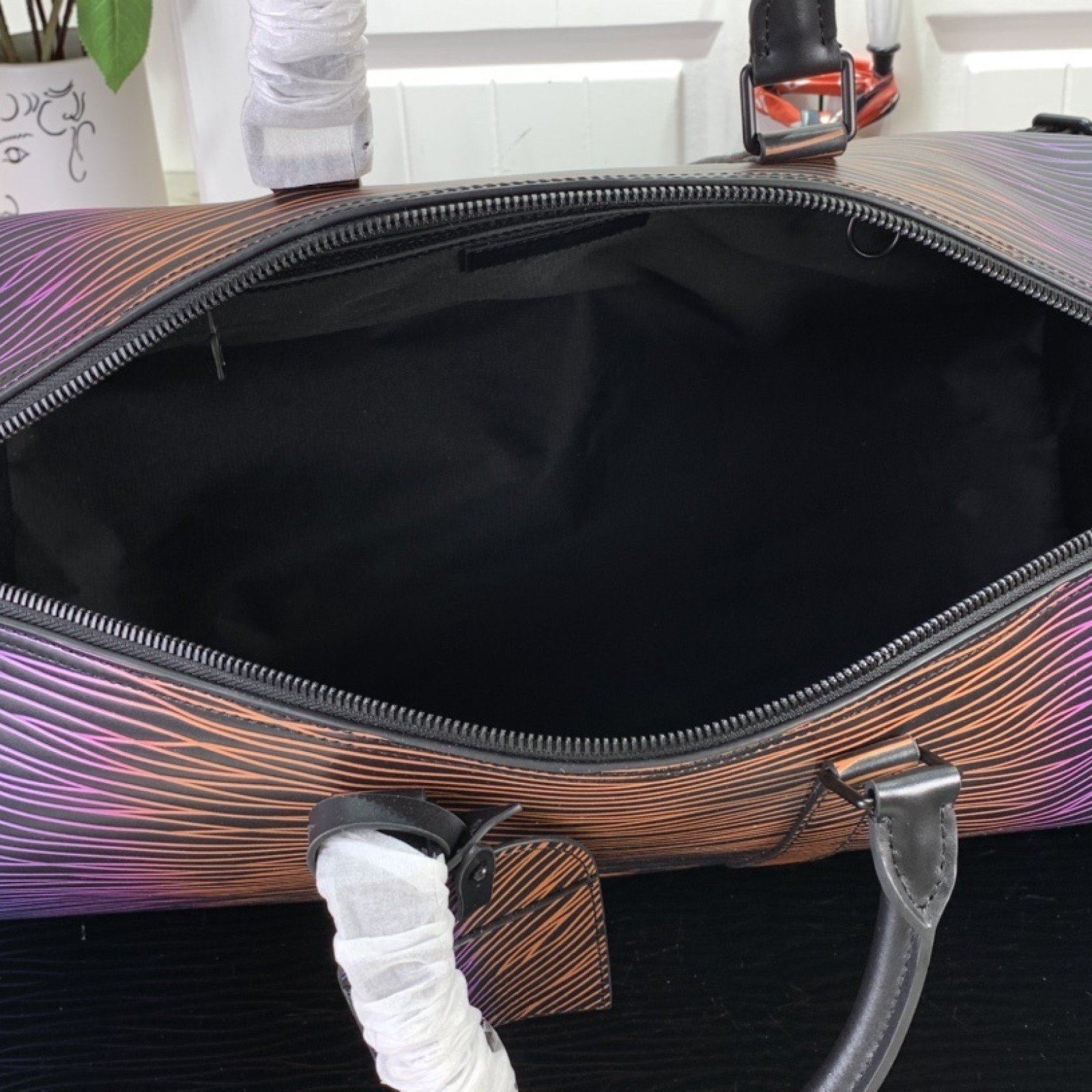 LV Keepall m23174