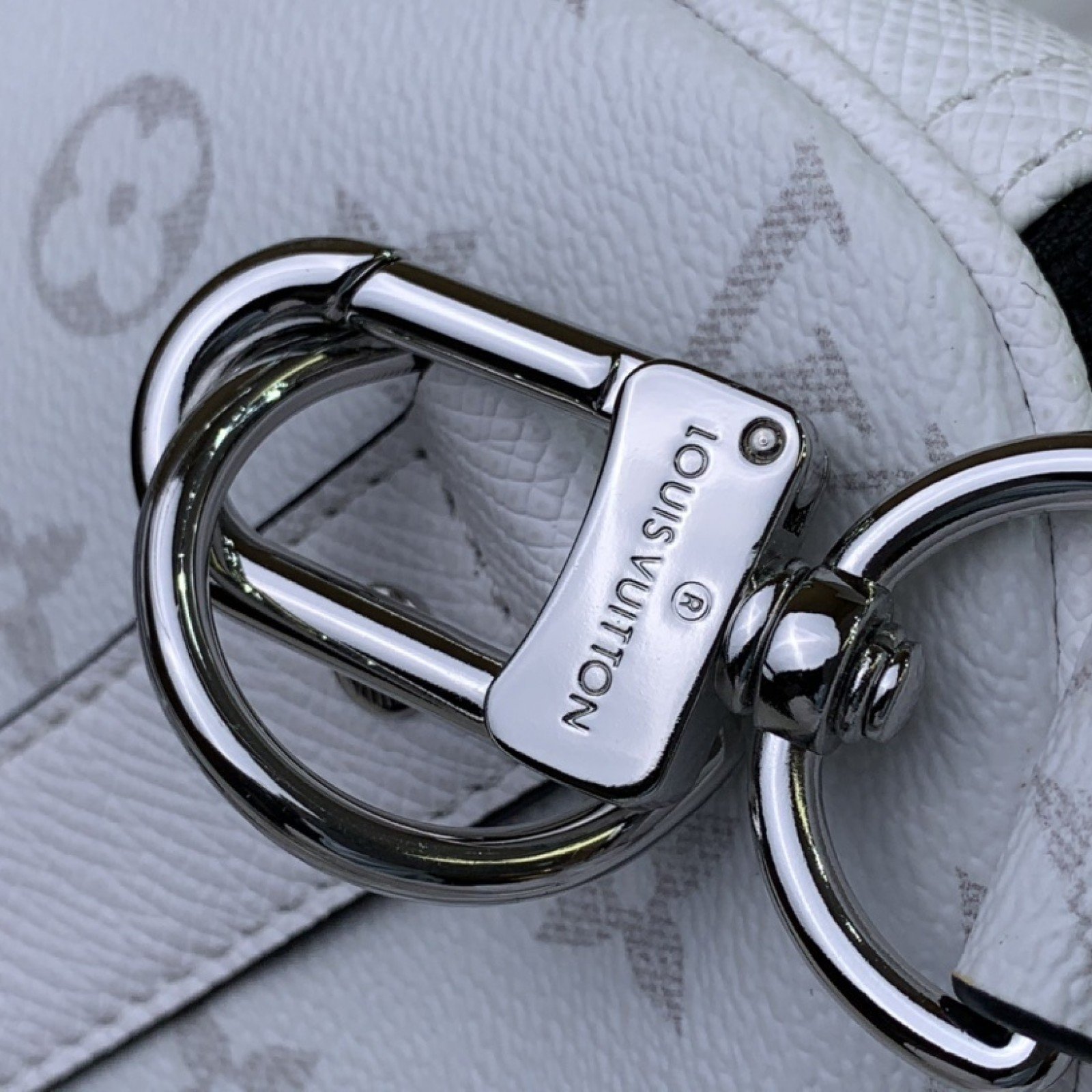 LV Keepall m30885