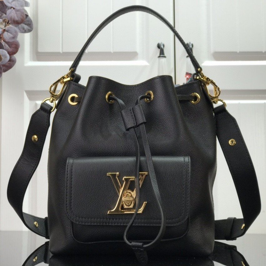 LV LOCKME BUCKET M57687