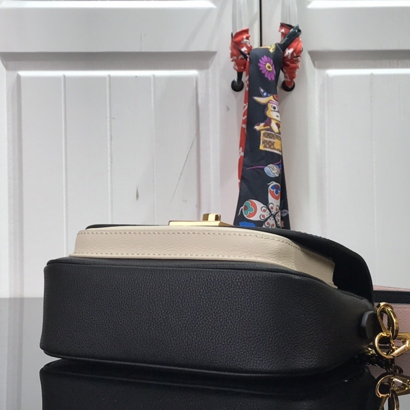 LV LOCKME TENDER M58557