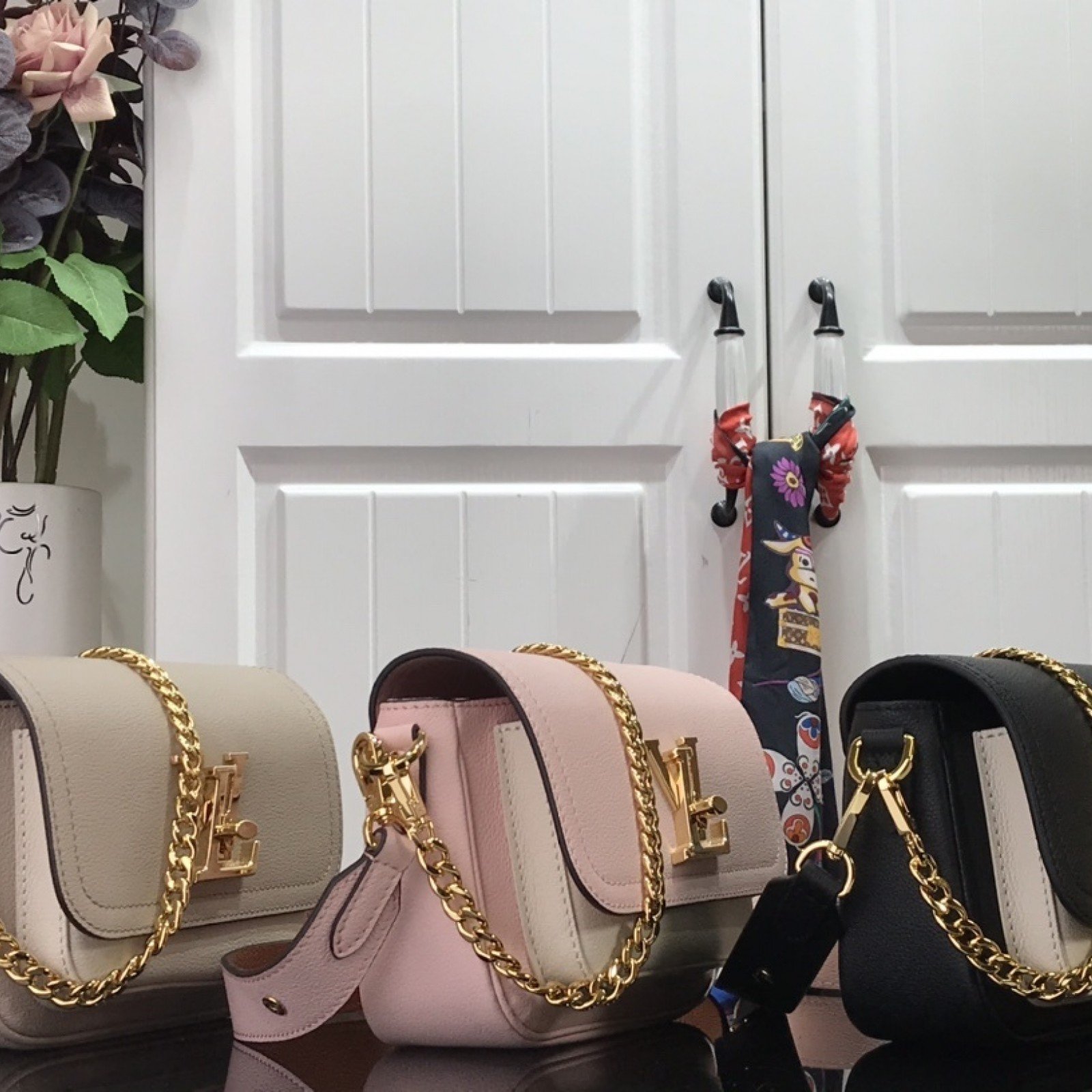LV LOCKME TENDER M58557