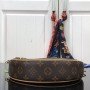 LV LOOP M81098