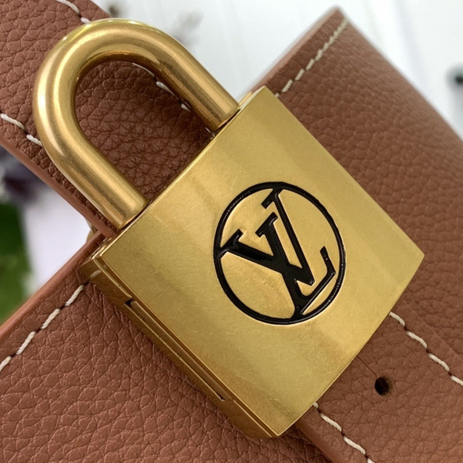 LV LOW KEY ALL IN BB m14416