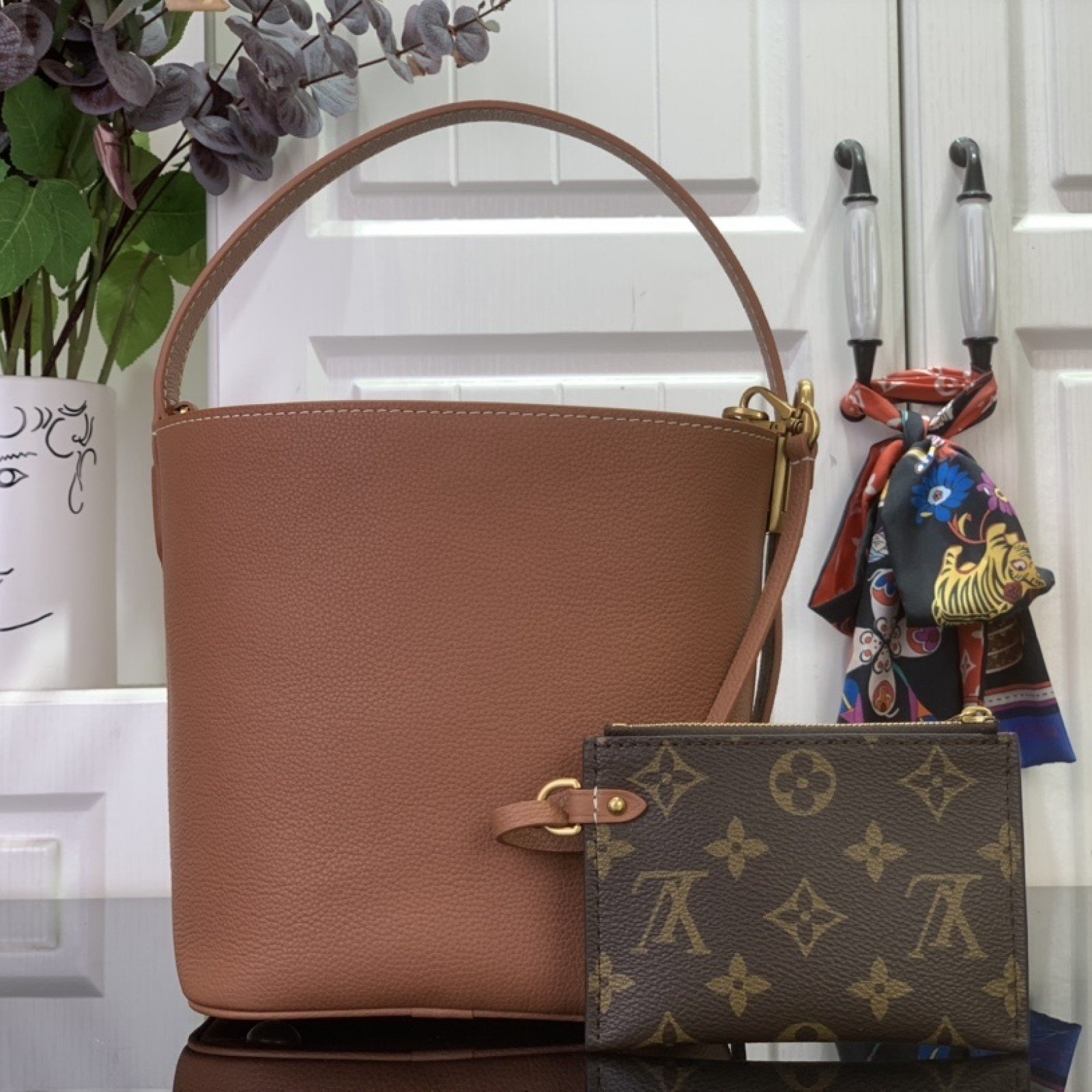 LV LOW KEY ALL IN BB m14416