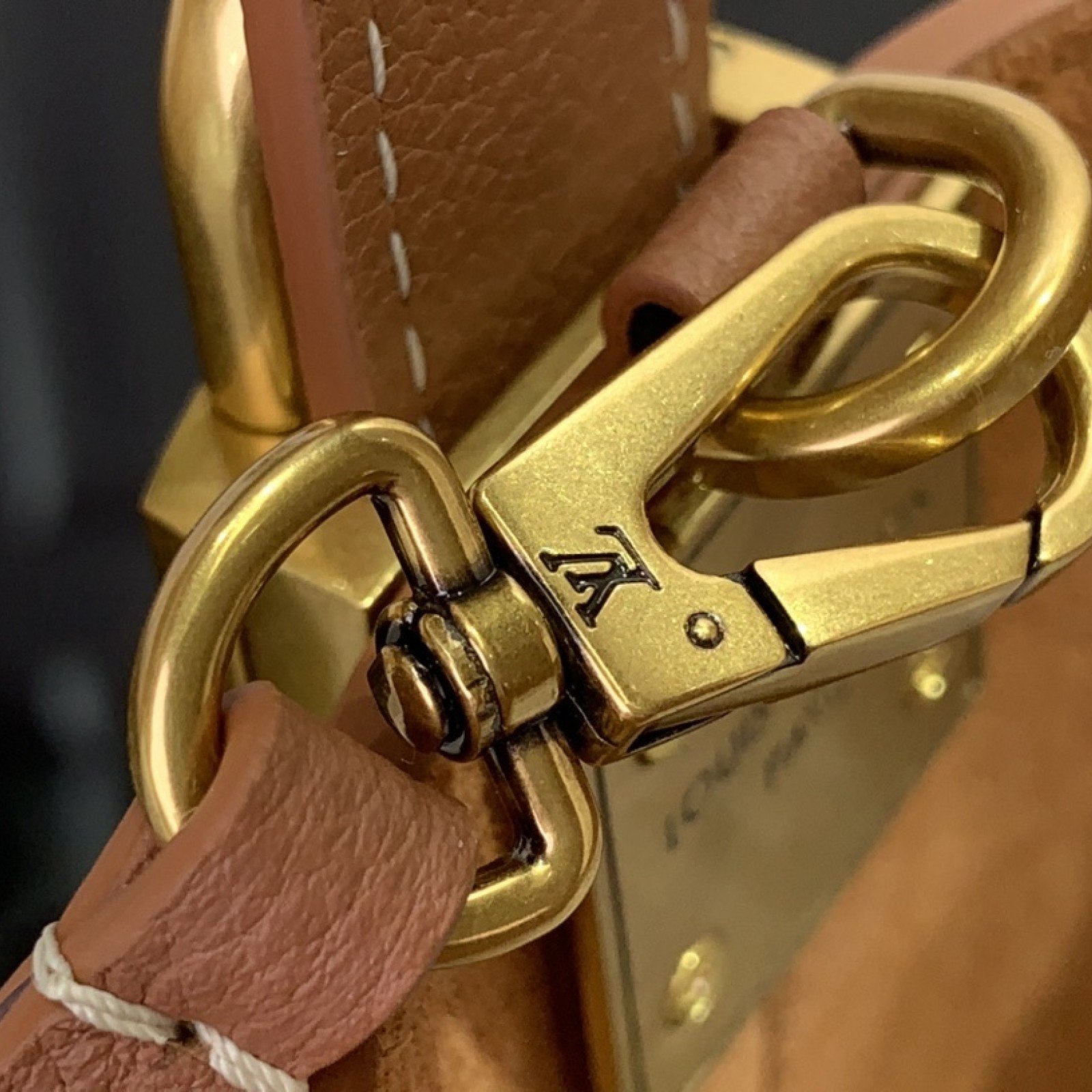 LV LOW KEY ALL IN BB m14416