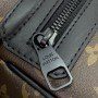 LV LV Trail M46972