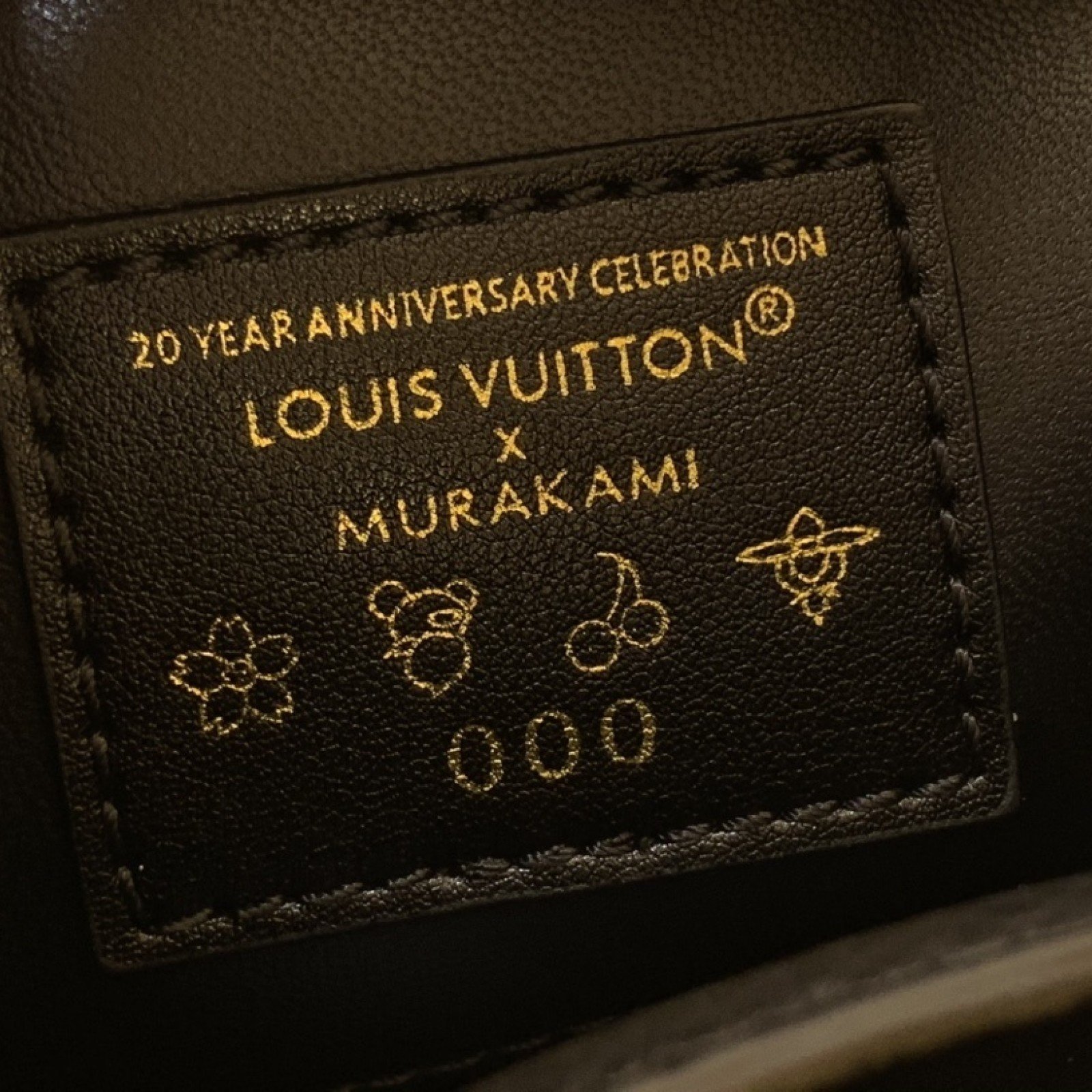 LV LV x TM CAPUCINES bb   m13714