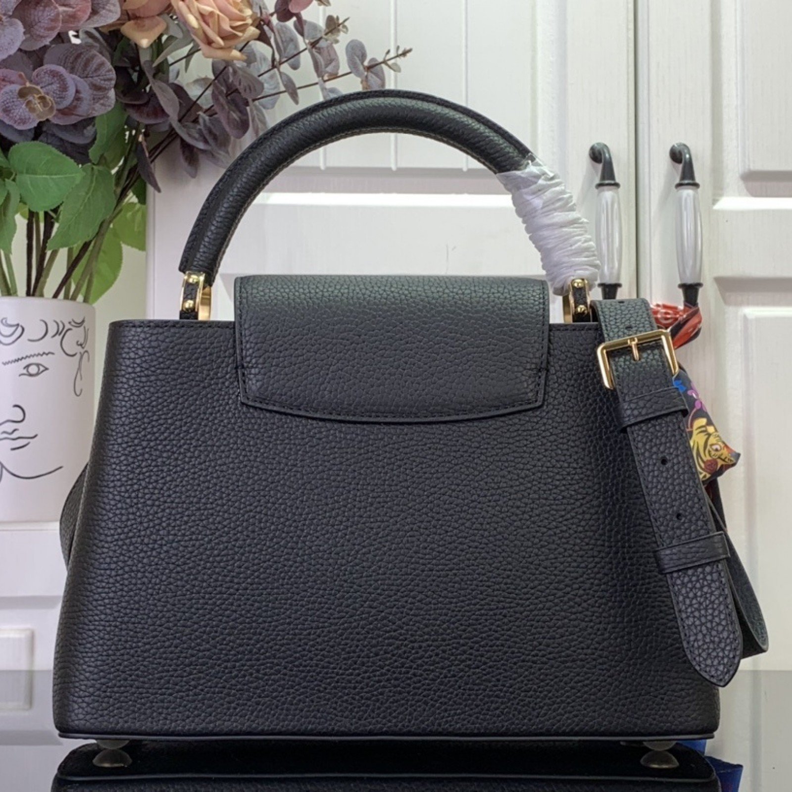 LV LV x TM CAPUCINES bb   m13714