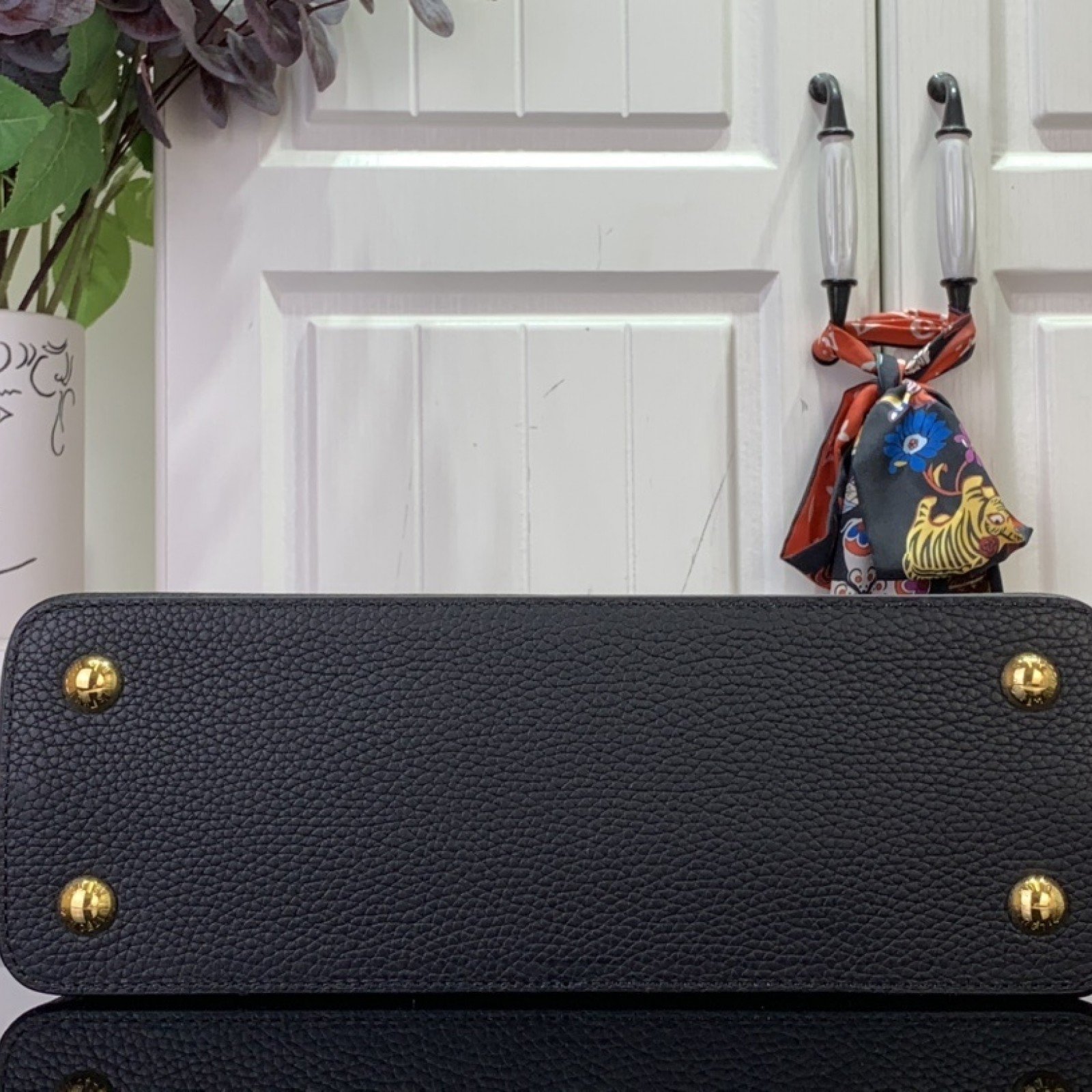 LV LV x TM CAPUCINES bb   m13714
