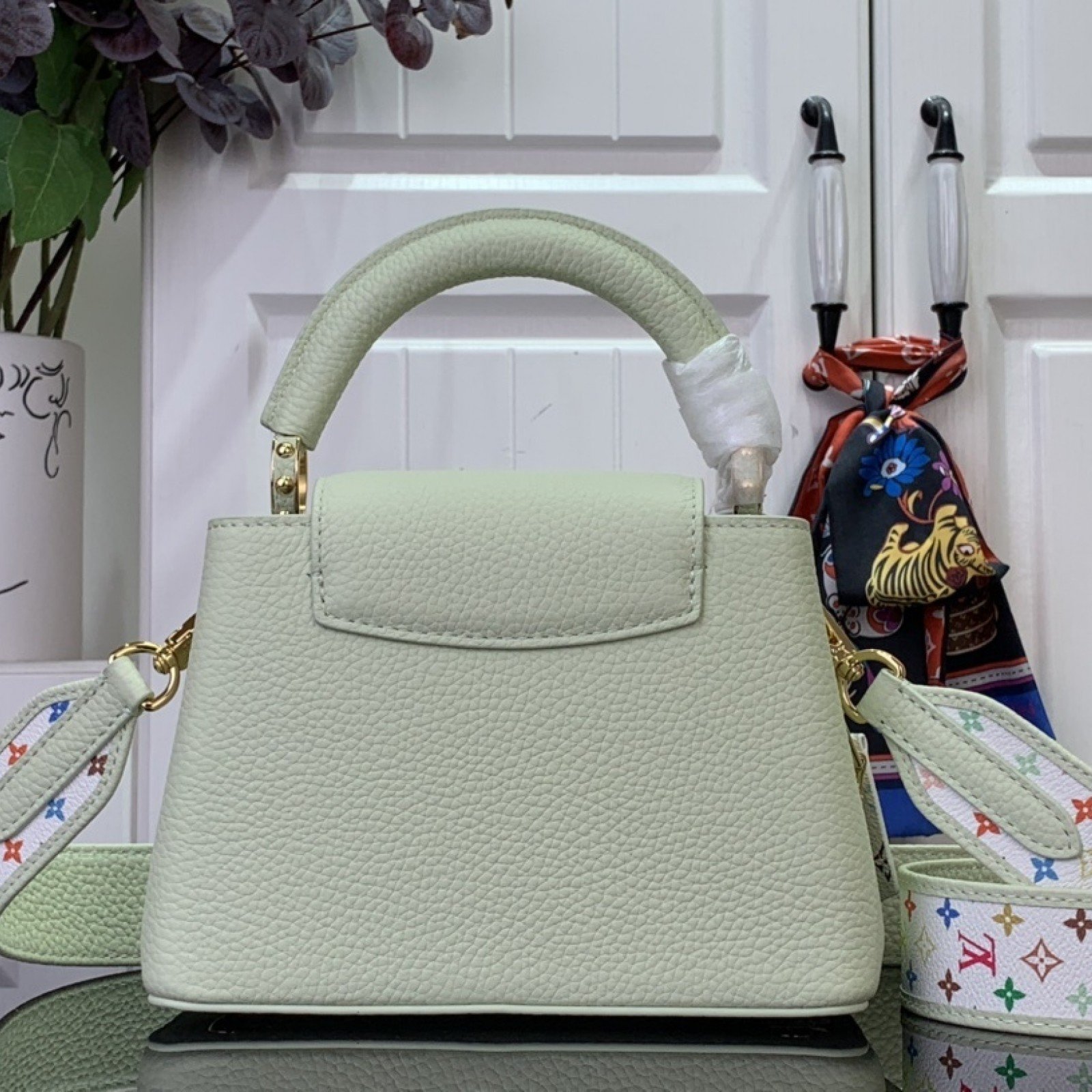 LV LV x TM CAPUCINES mini  m13253