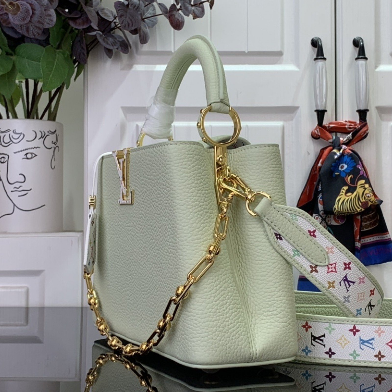 LV LV x TM CAPUCINES mini  m13253